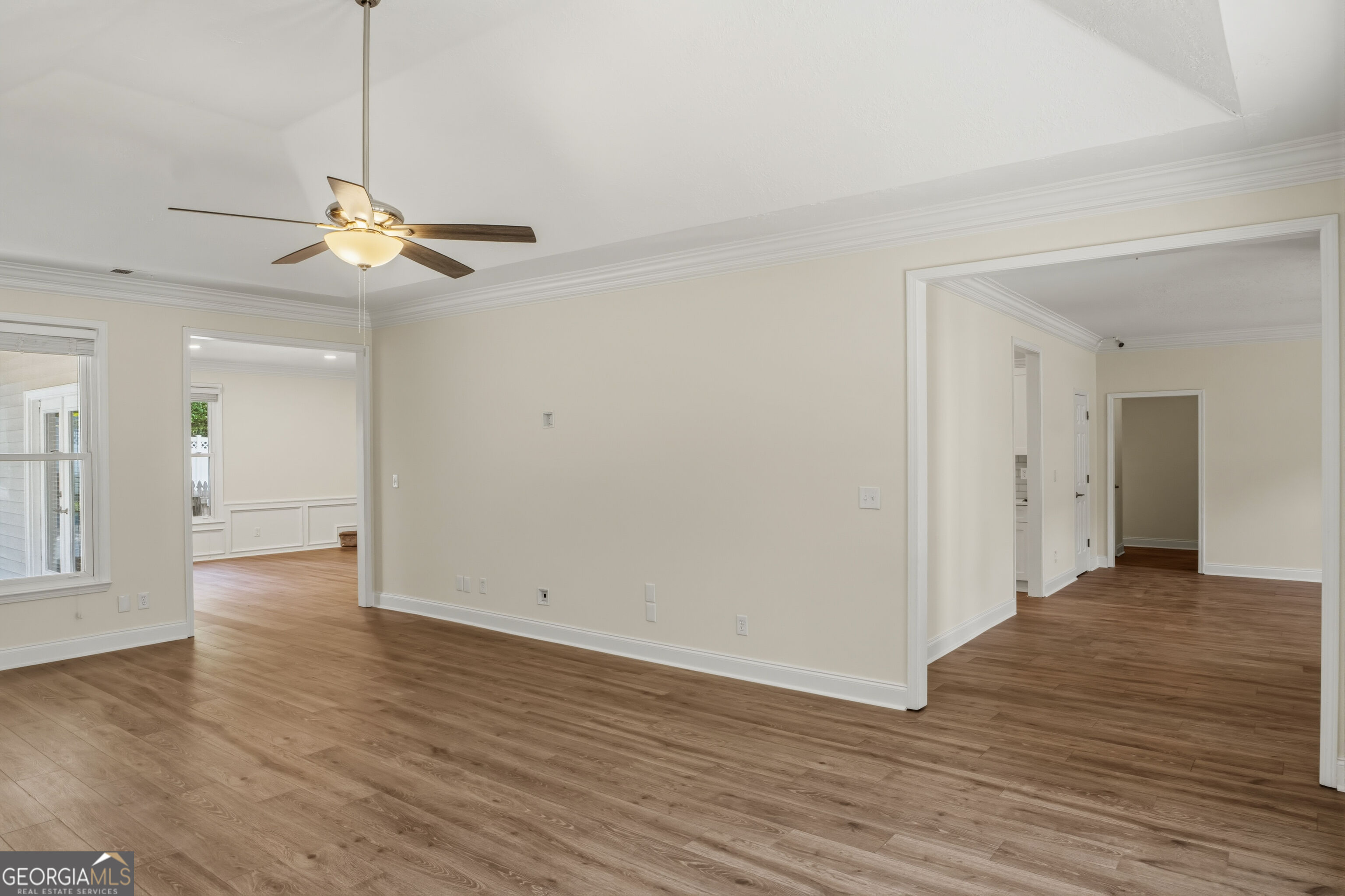 709 Oak Moss Drive Property Photo 10