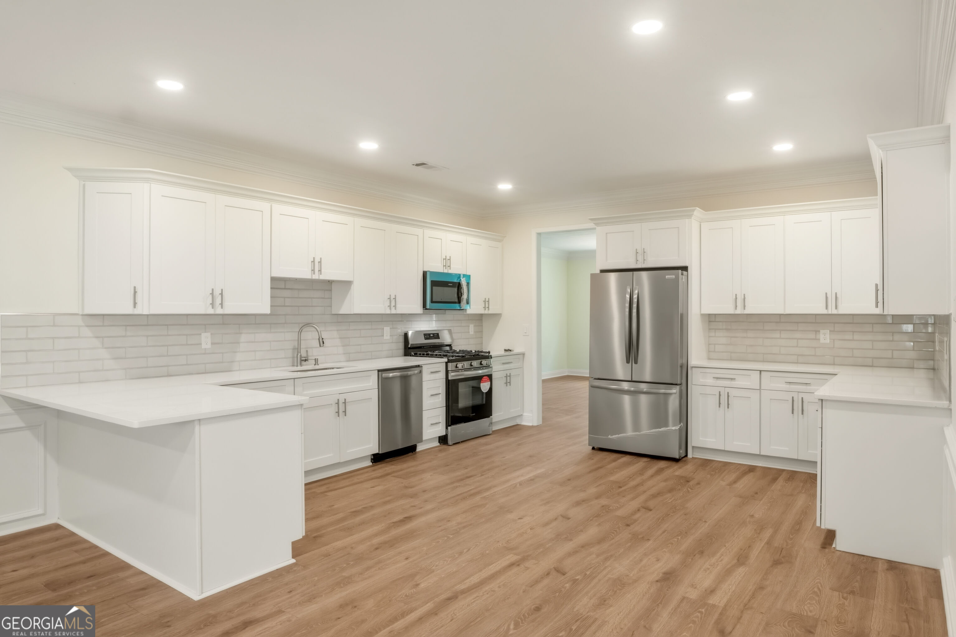 709 Oak Moss Drive Property Photo 18