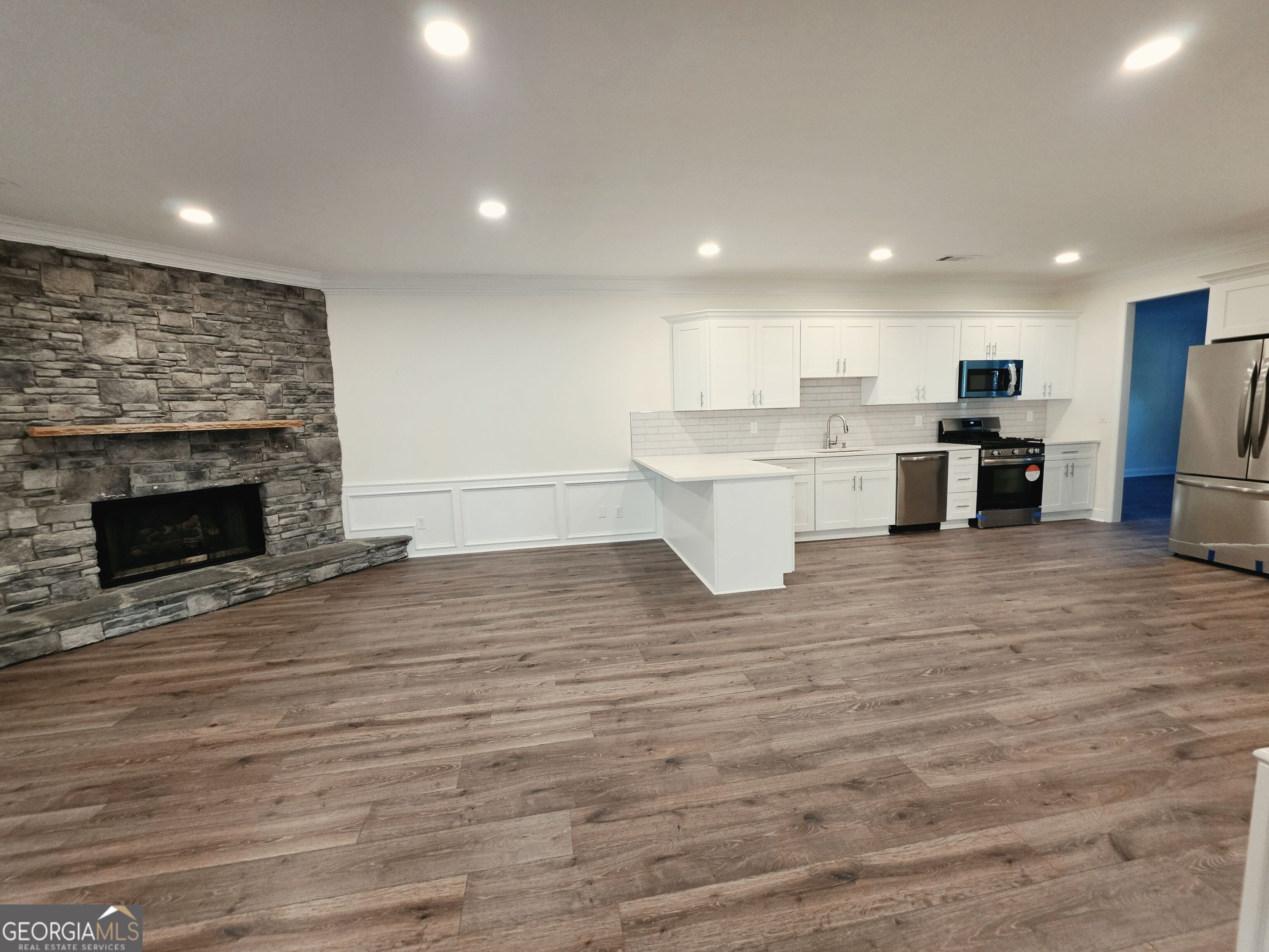 709 Oak Moss Drive Property Photo 20