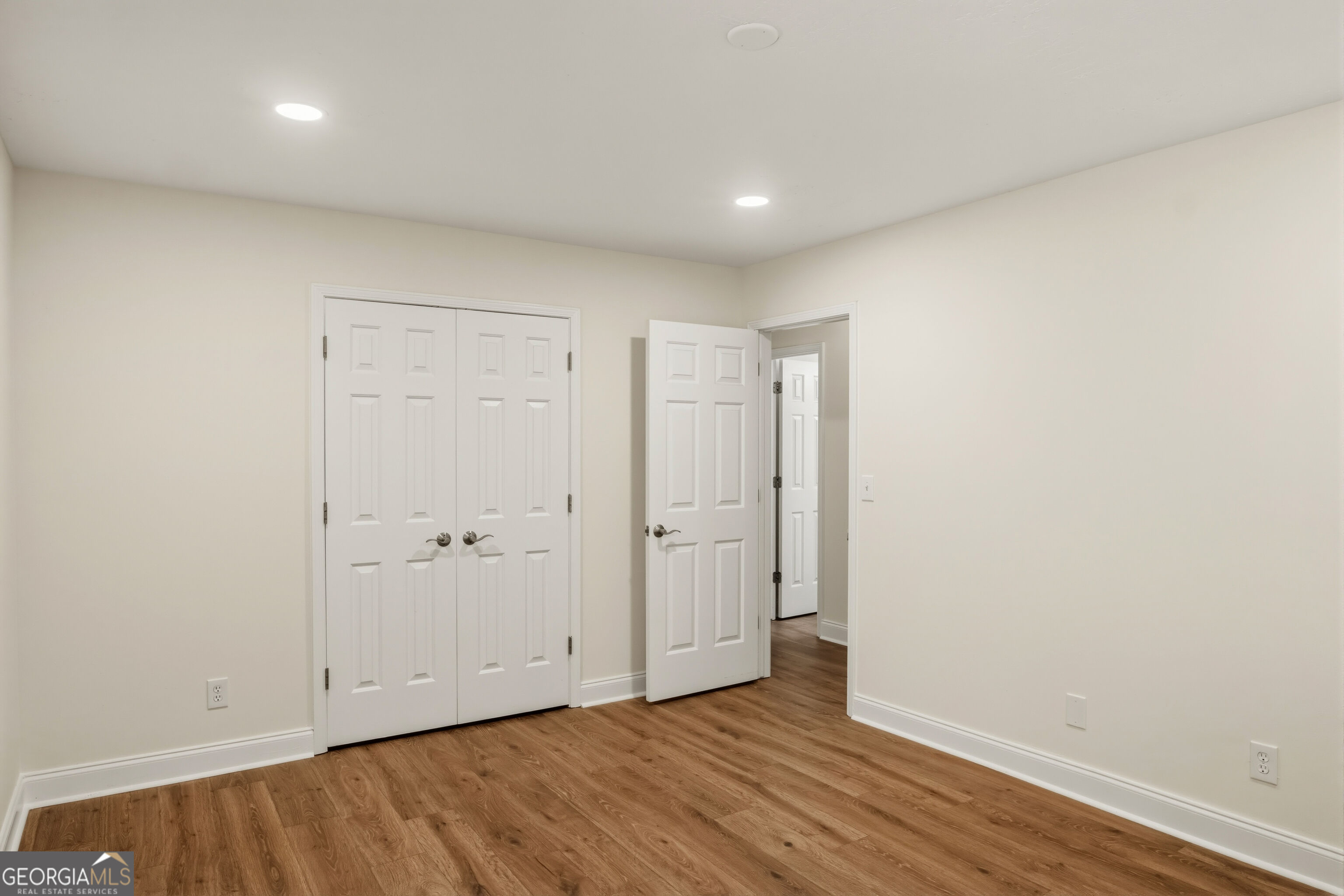 709 Oak Moss Drive Property Photo 34