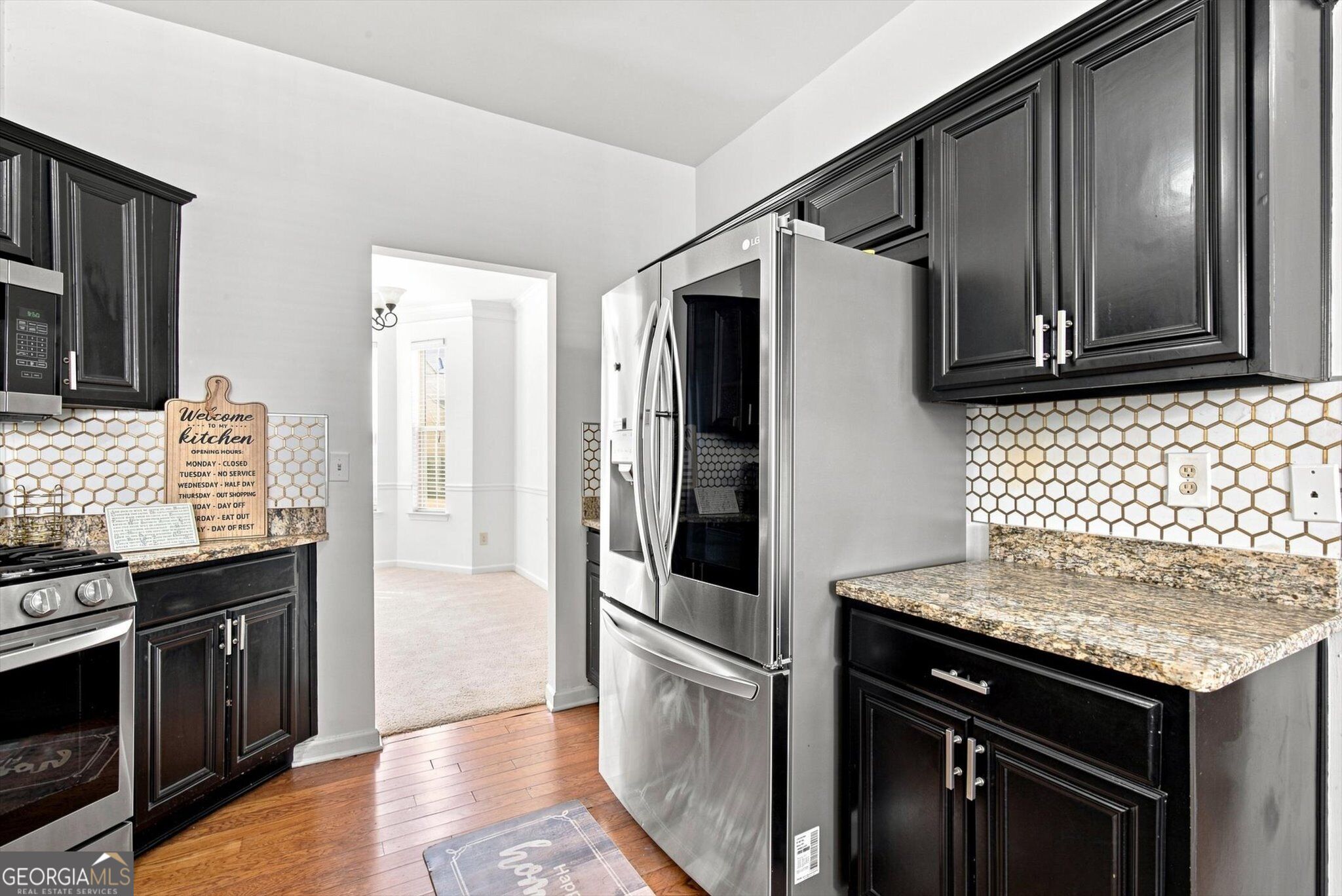 4855 Chimney Hill Court Property Photo 7