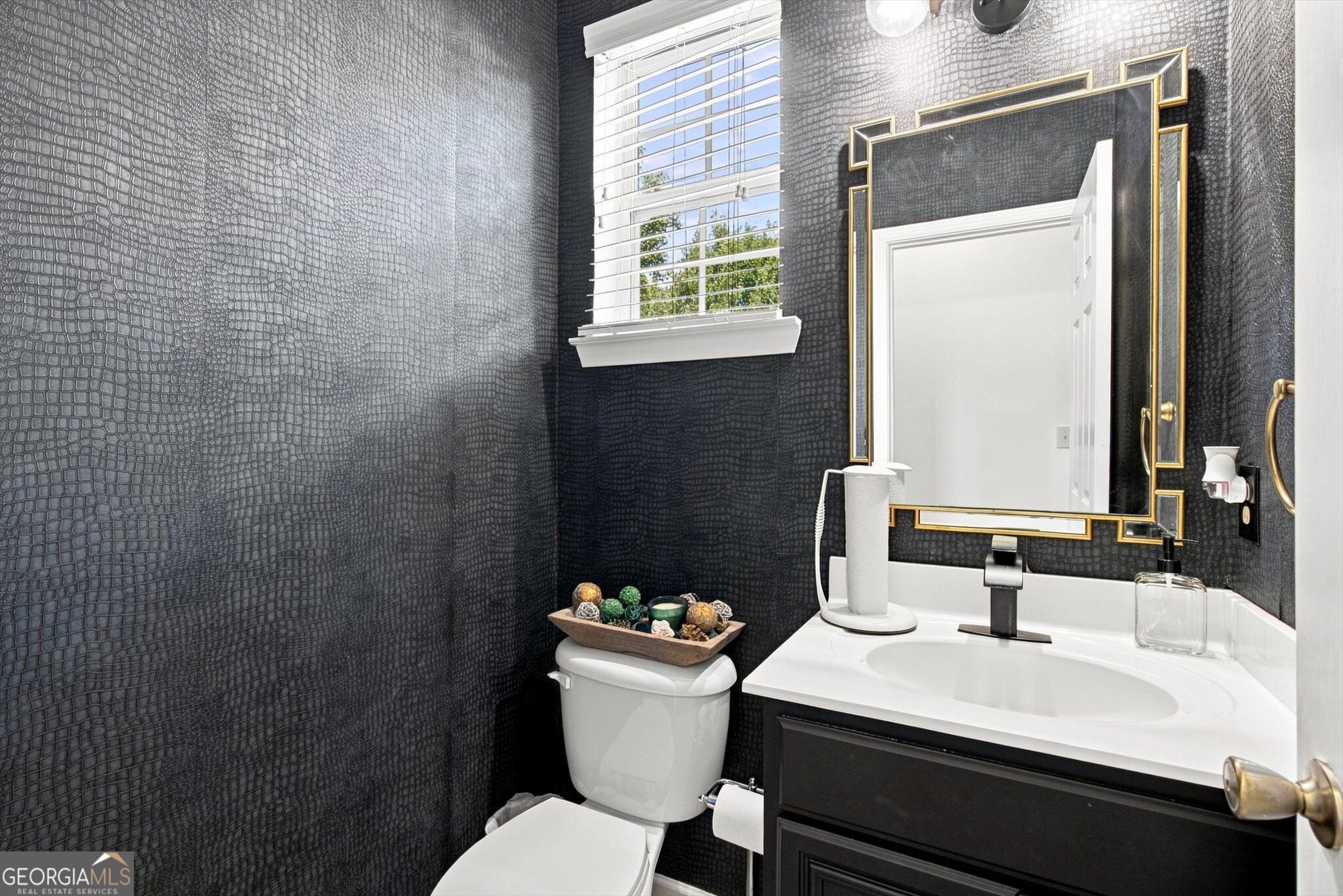 4855 Chimney Hill Court Property Photo 13