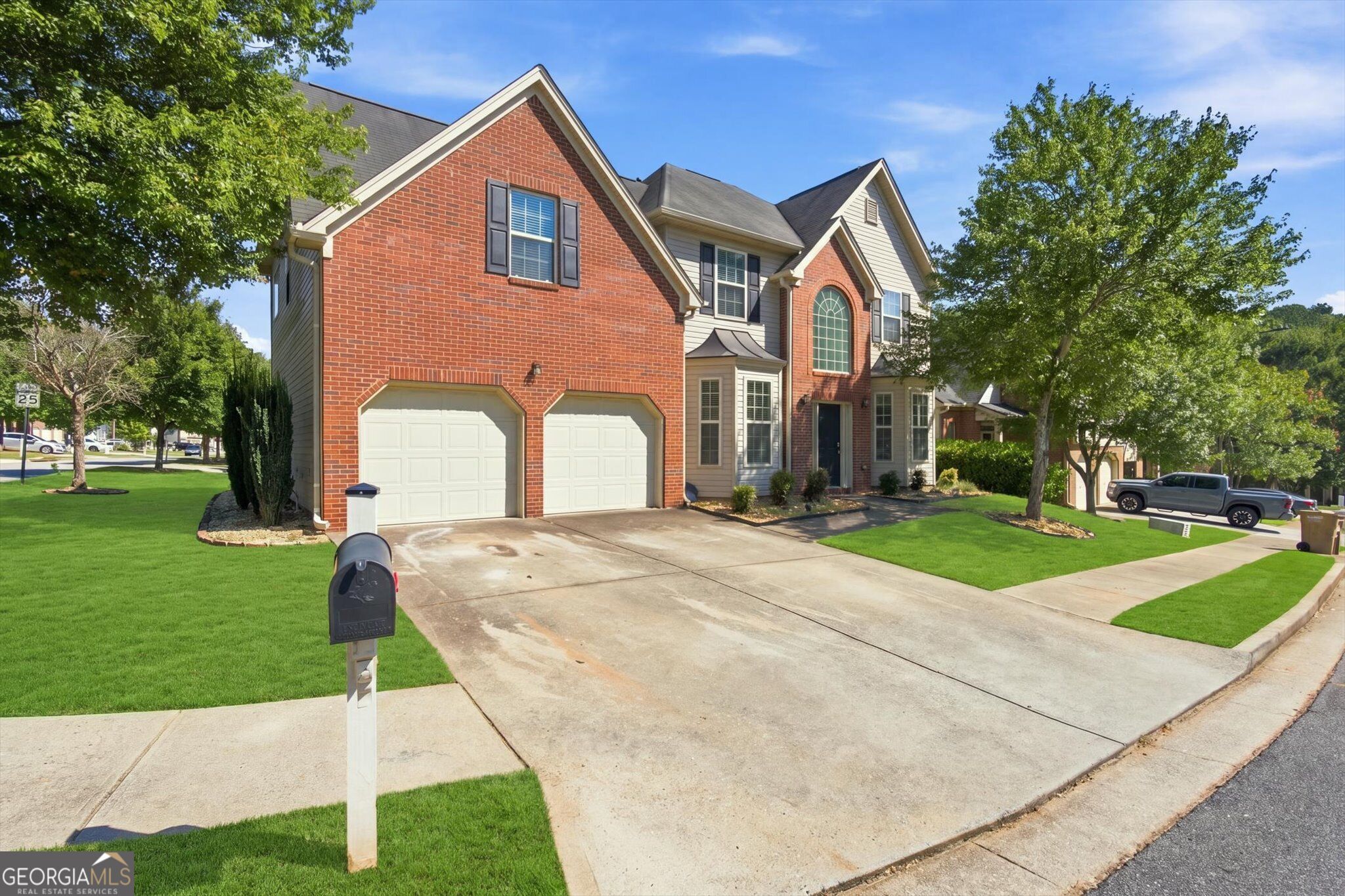 4855 Chimney Hill Court Property Photo 32