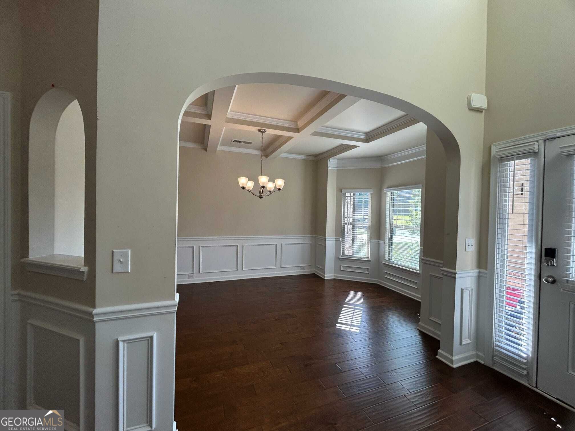 60 Charleston Drive Property Photo 11