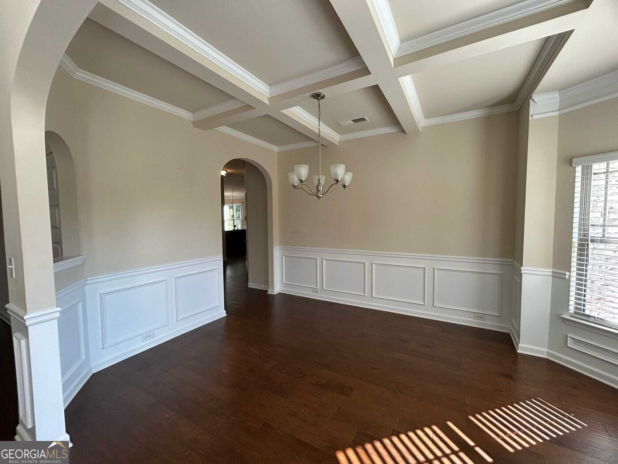 60 Charleston Drive Property Photo 12