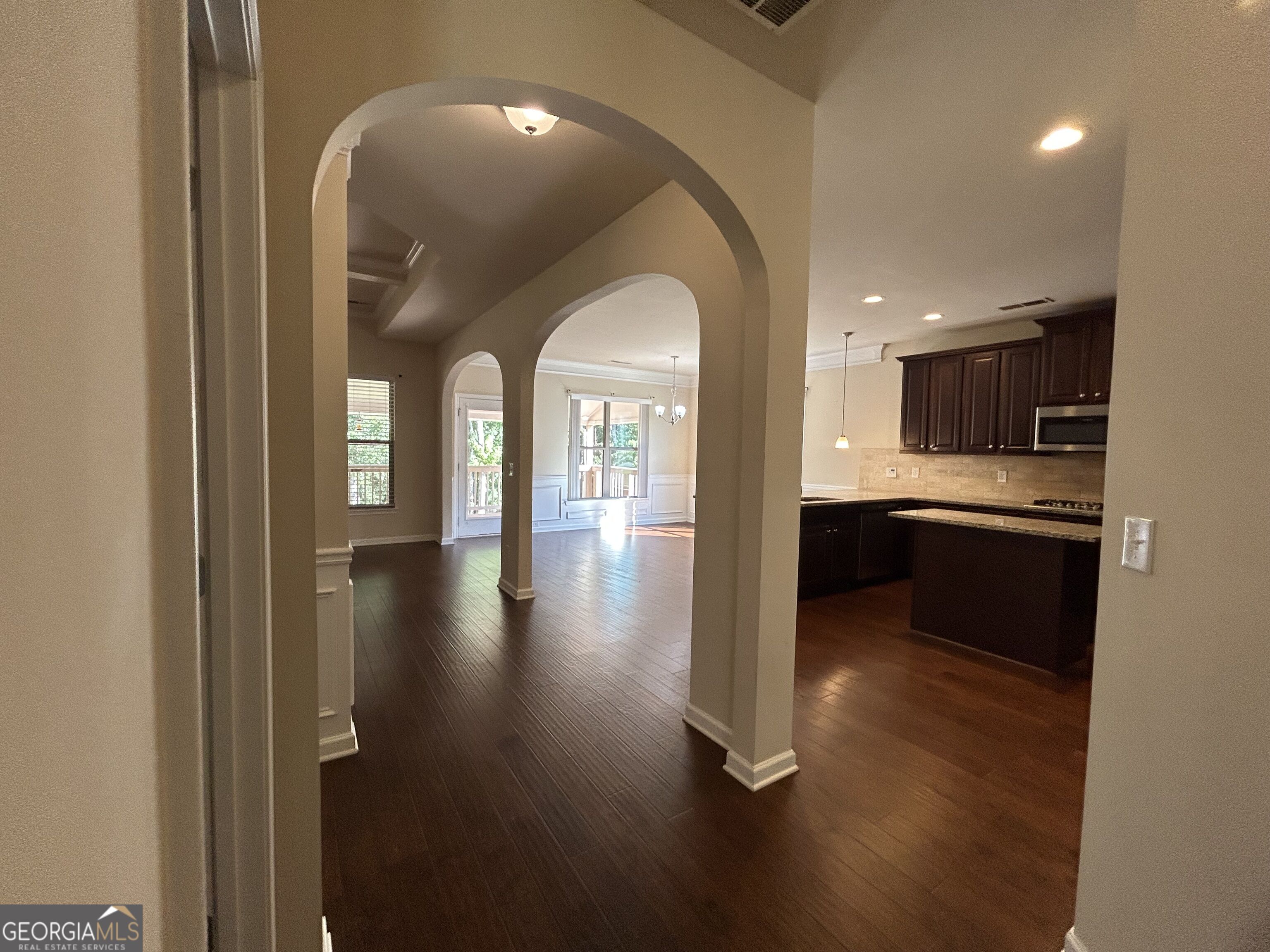 60 Charleston Drive Property Photo 17