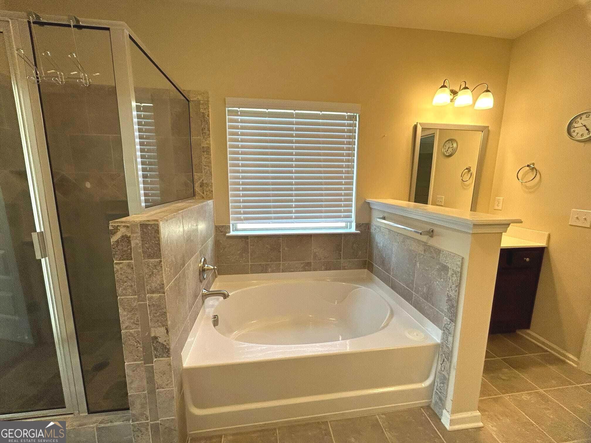 60 Charleston Drive Property Photo 38