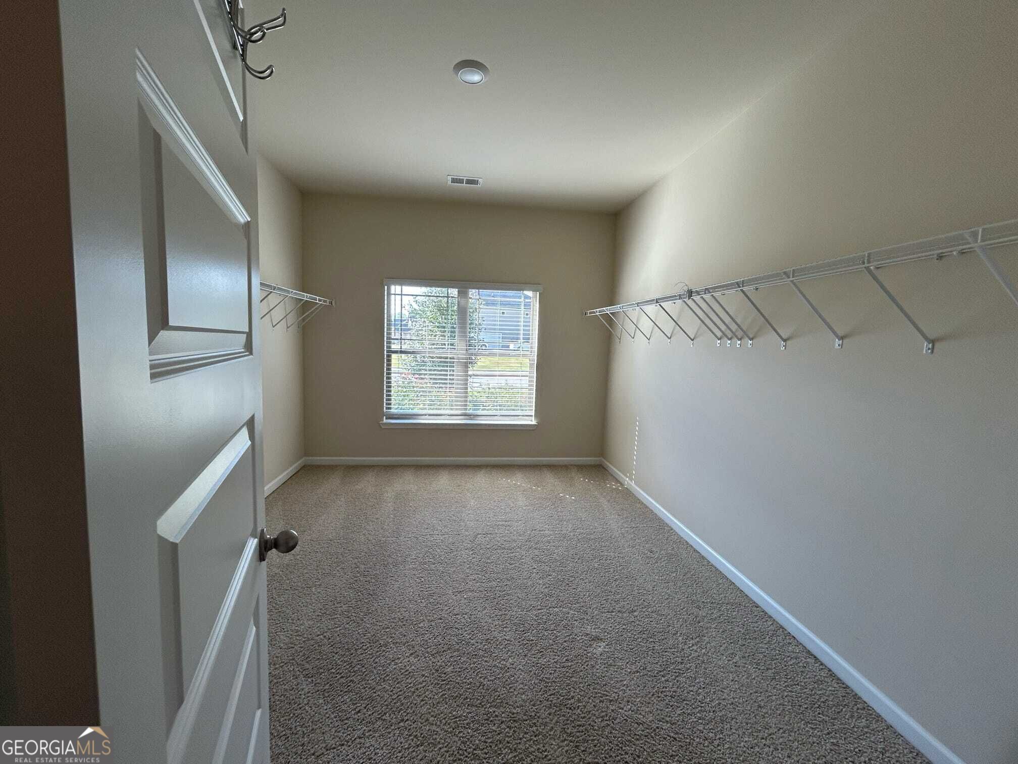 60 Charleston Drive Property Photo 39