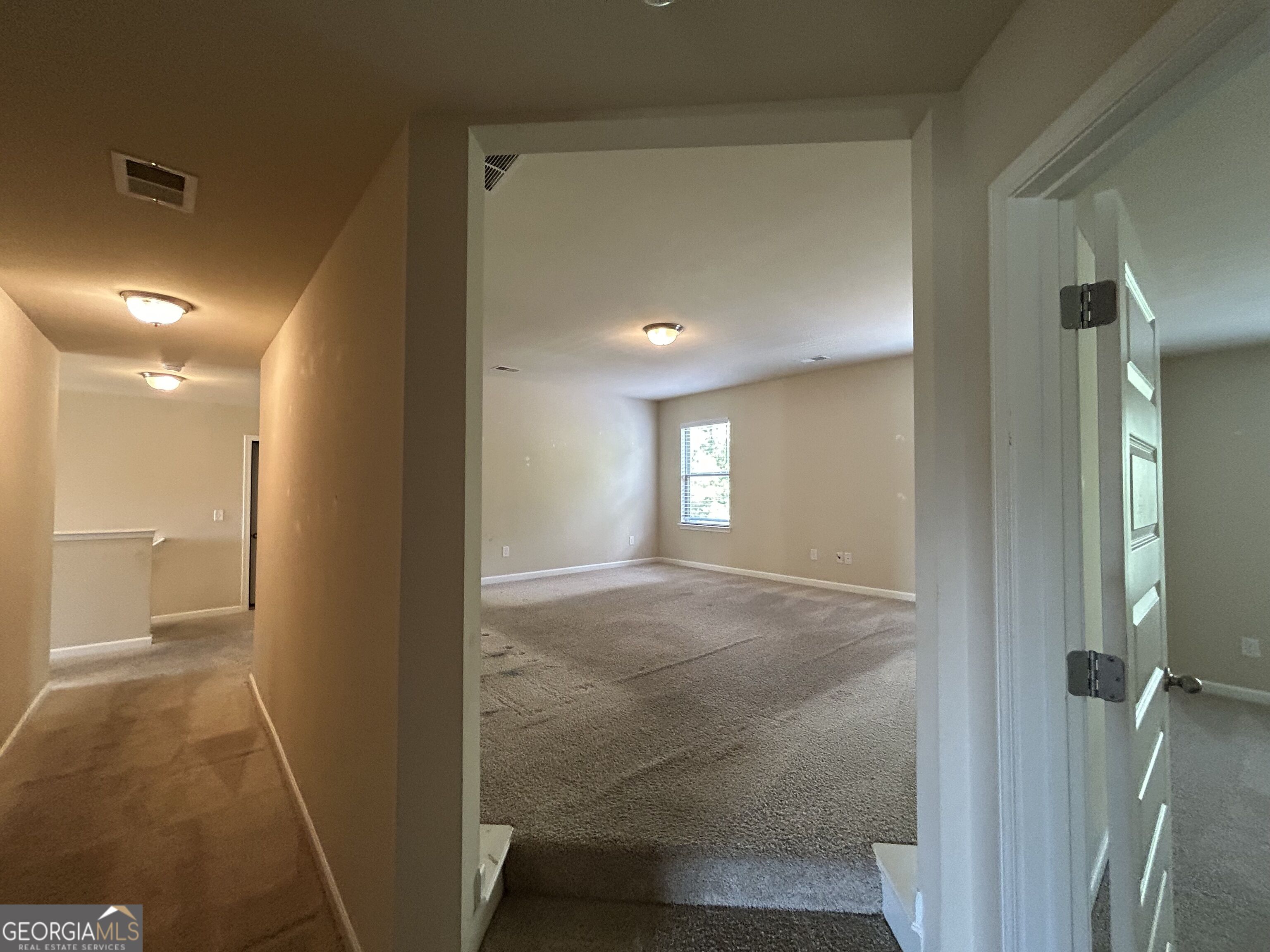 60 Charleston Drive Property Photo 43