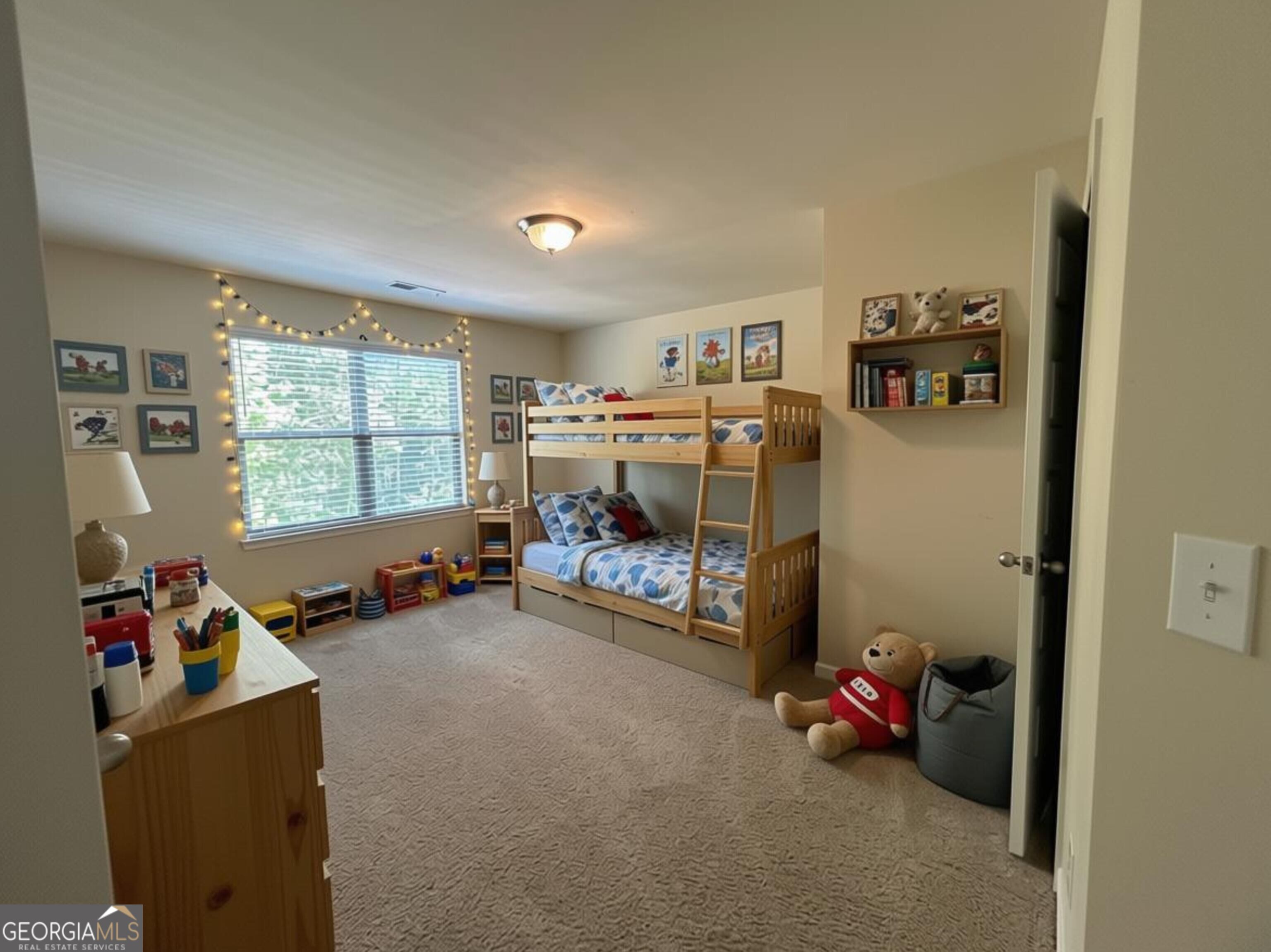 60 Charleston Drive Property Photo 49