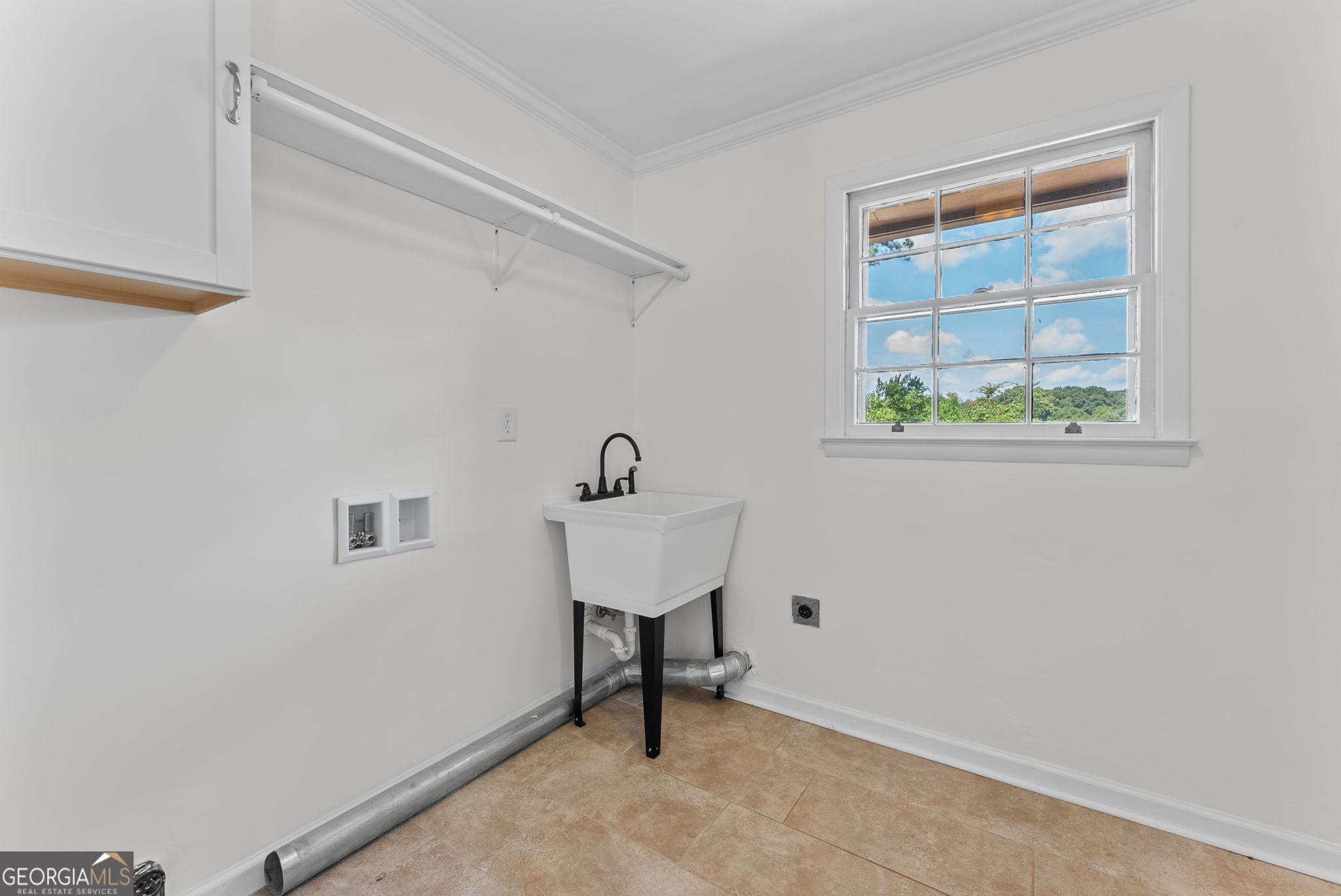 206 Fortson Drive Property Photo 14