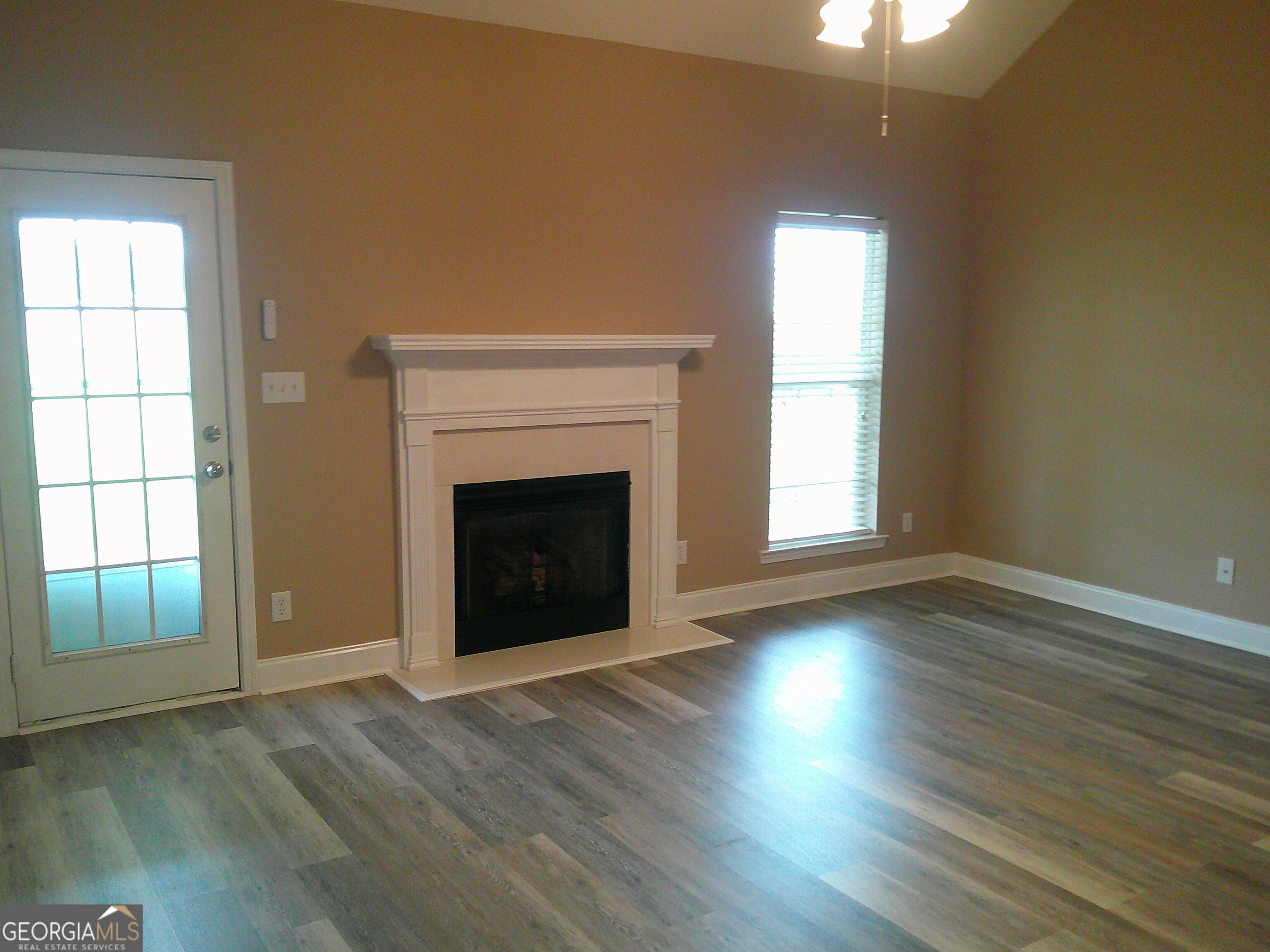 709 Sark Drive Property Photo 3