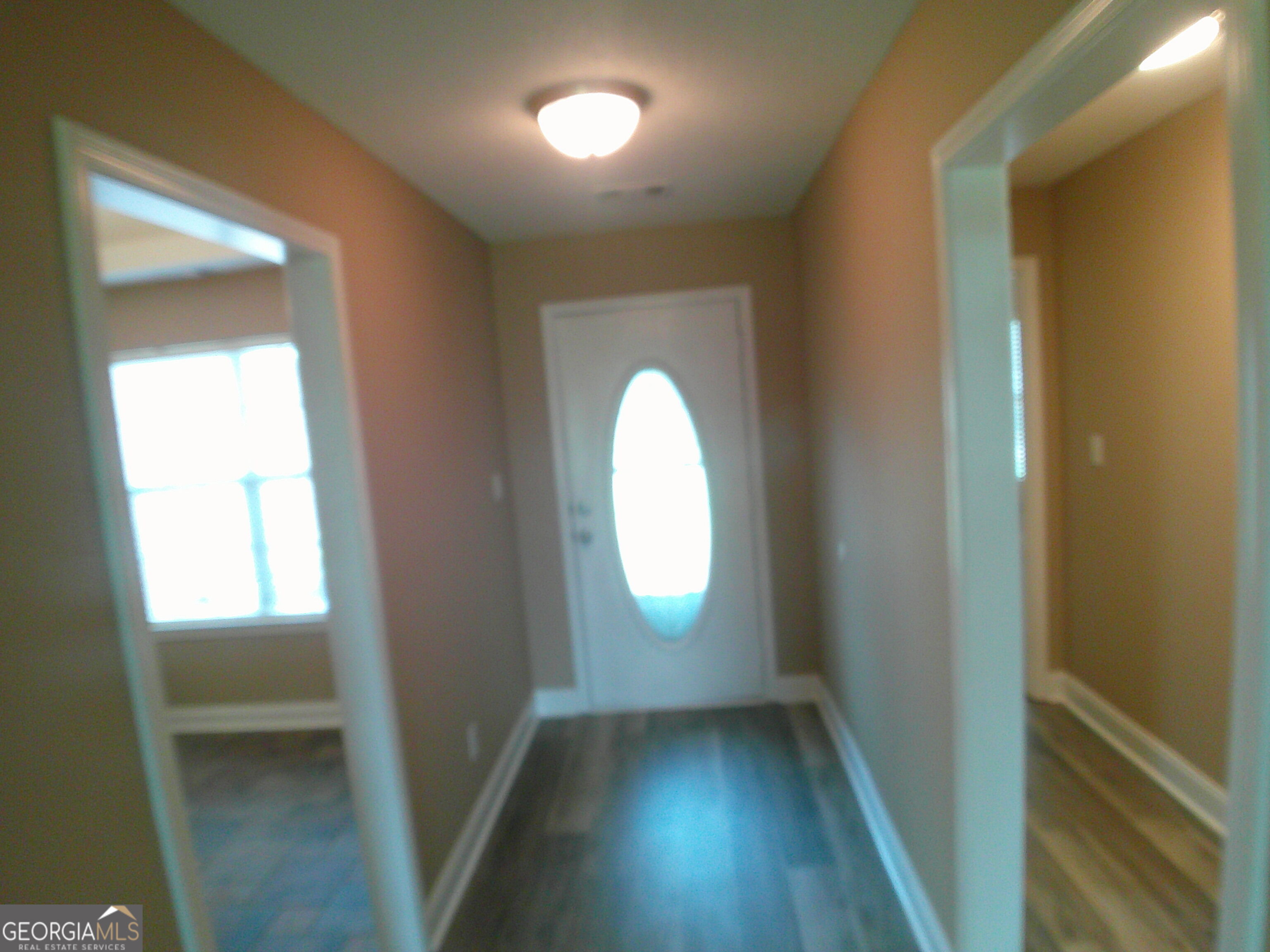 709 Sark Drive Property Photo 5
