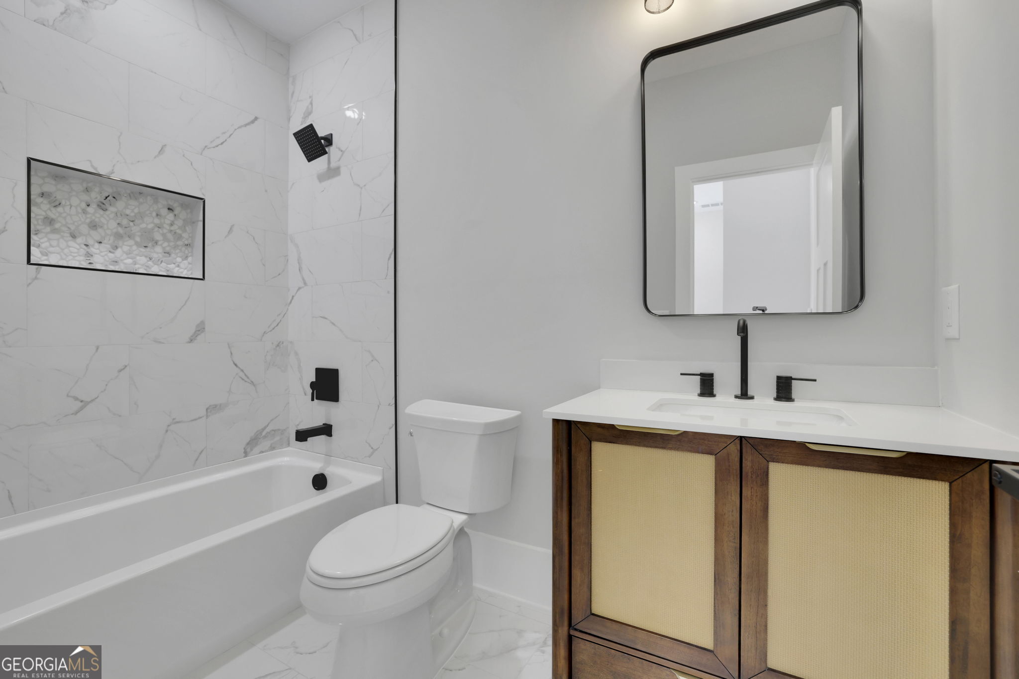 1863 Ben King Road Nw Property Photo 19