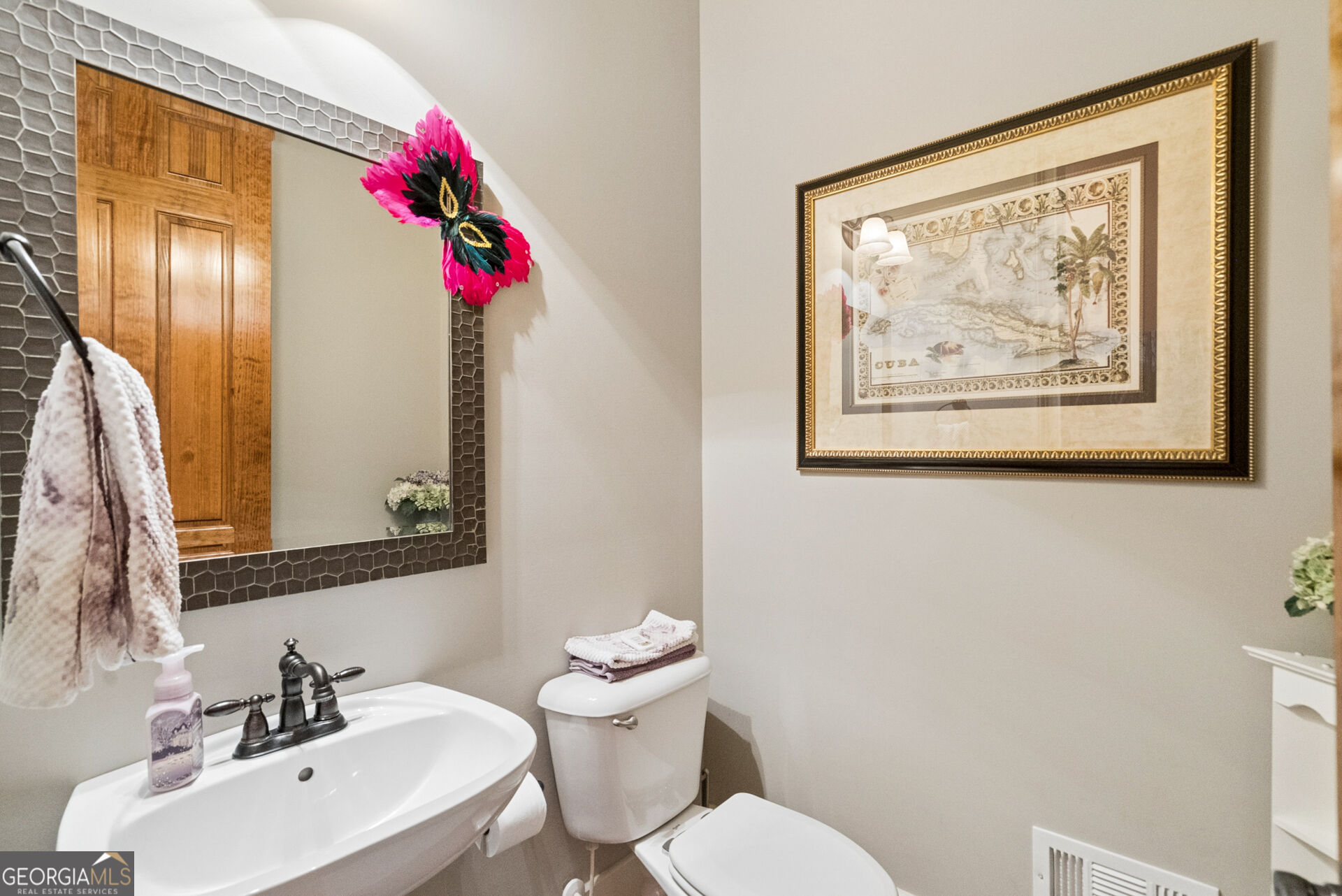 807 Clubside Court Property Photo 20
