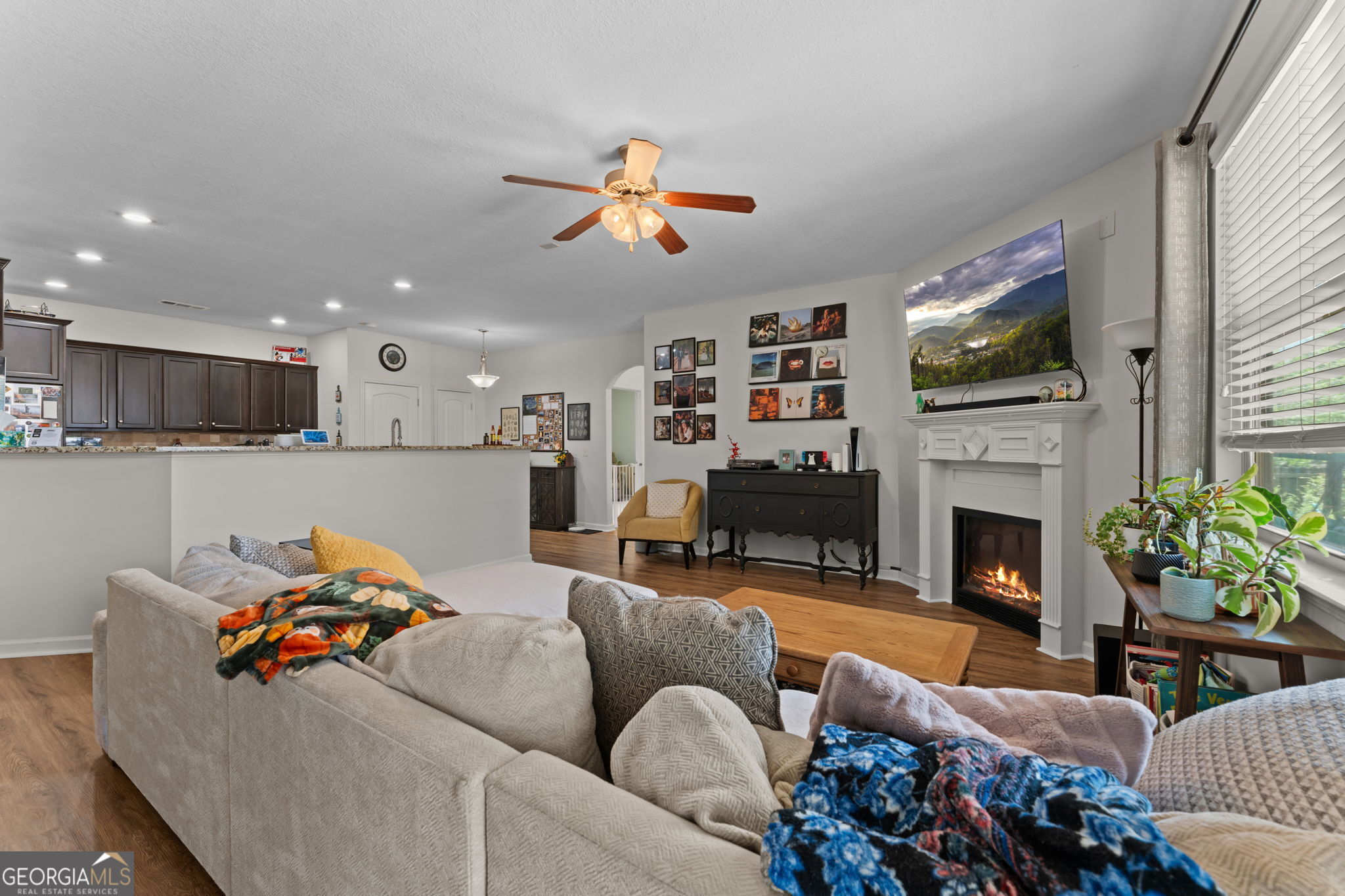 205 Christopher Luke Circle Property Photo 8