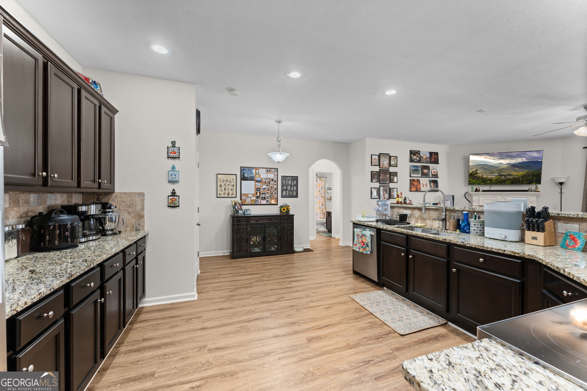 205 Christopher Luke Circle Property Photo 13