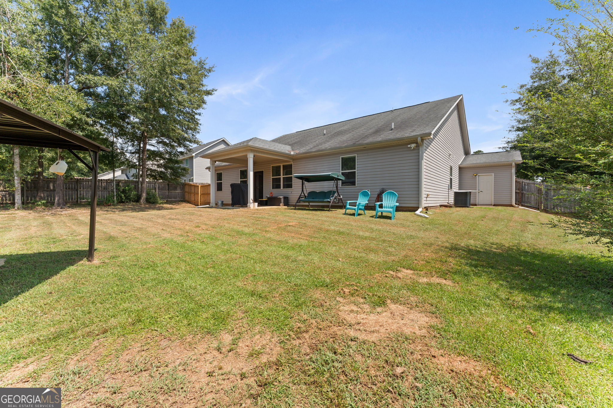 205 Christopher Luke Circle Property Photo 35