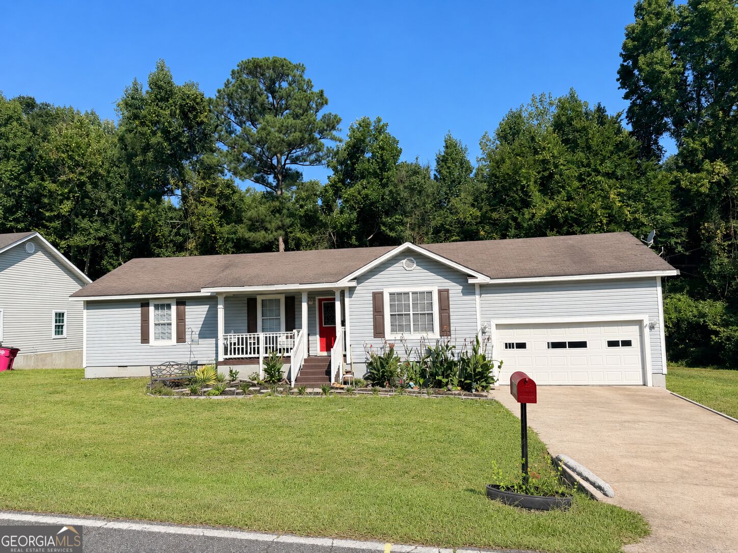 3564 Confederate Drive Property Photo 1