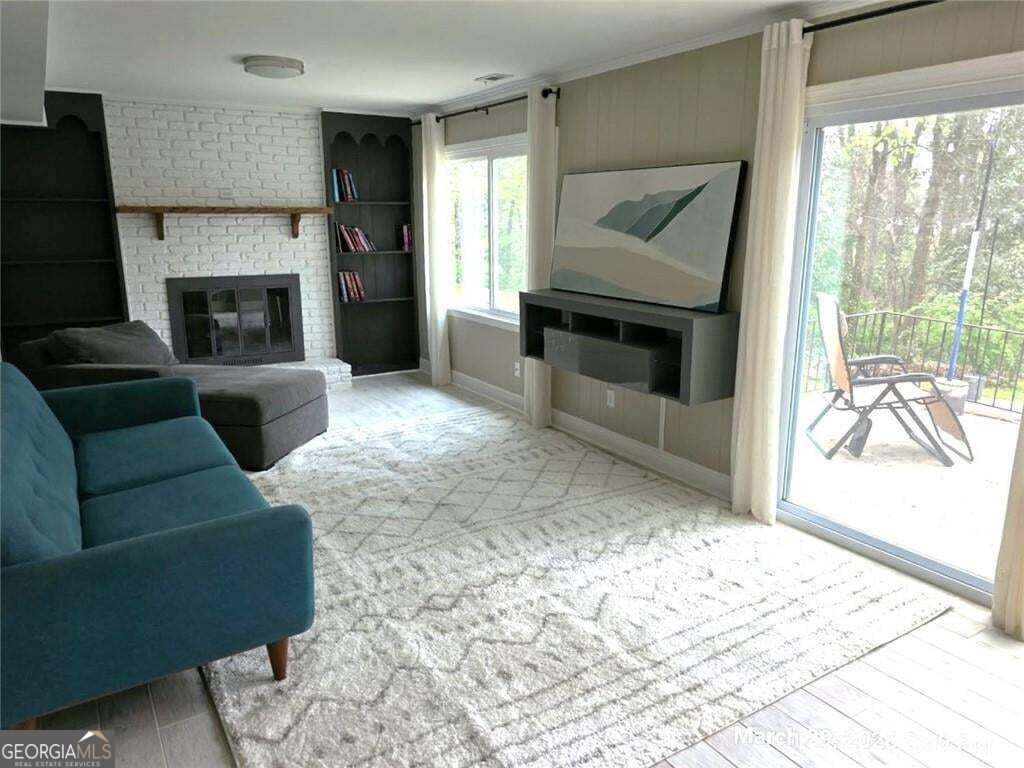 2457 Sunset Drive Ne Property Photo 4
