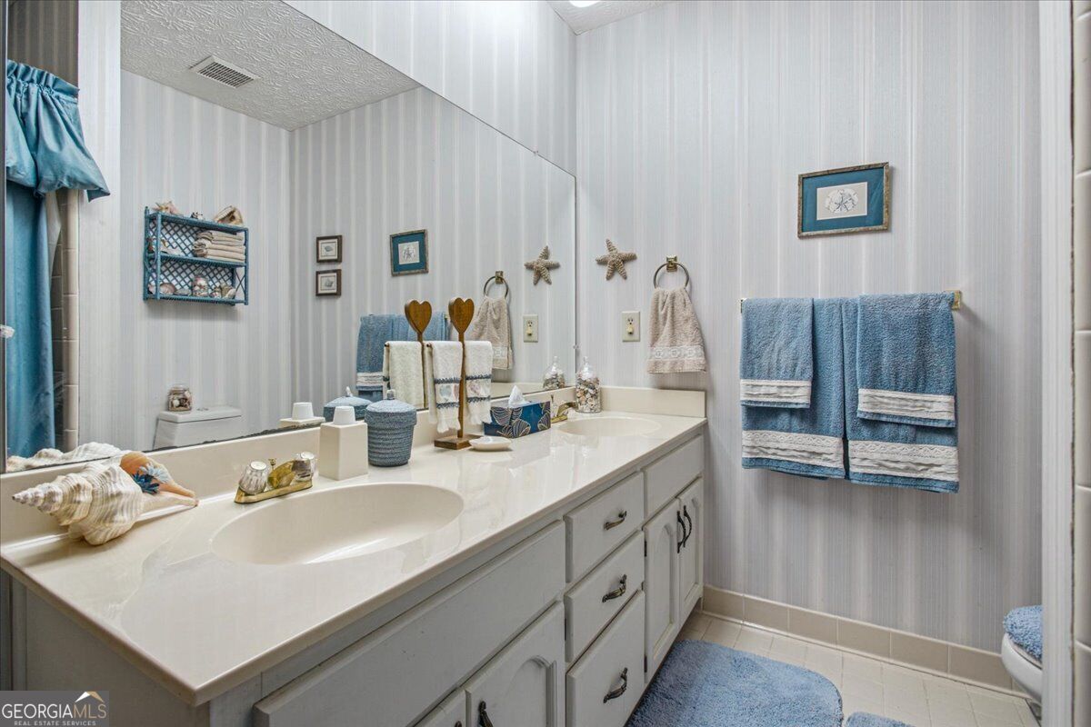 2915 Jodeco Terrace Property Photo 9