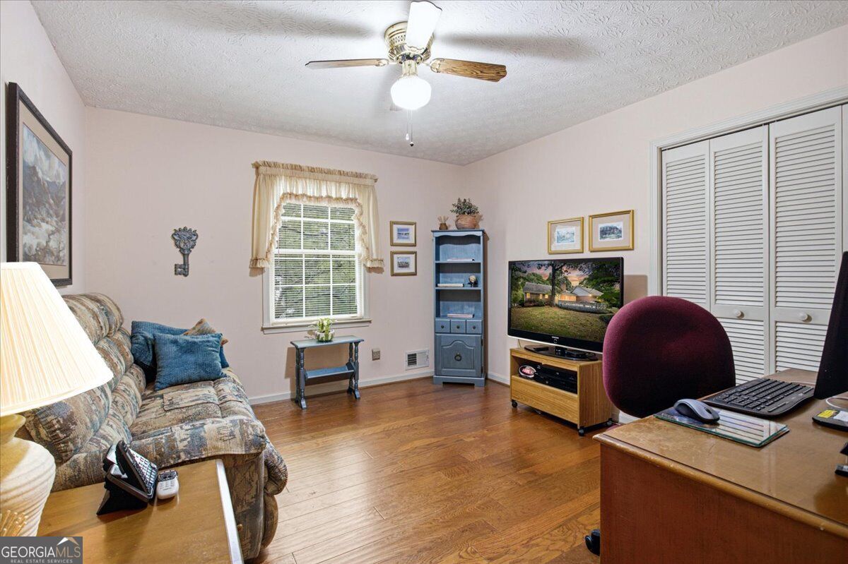 2915 Jodeco Terrace Property Photo 12
