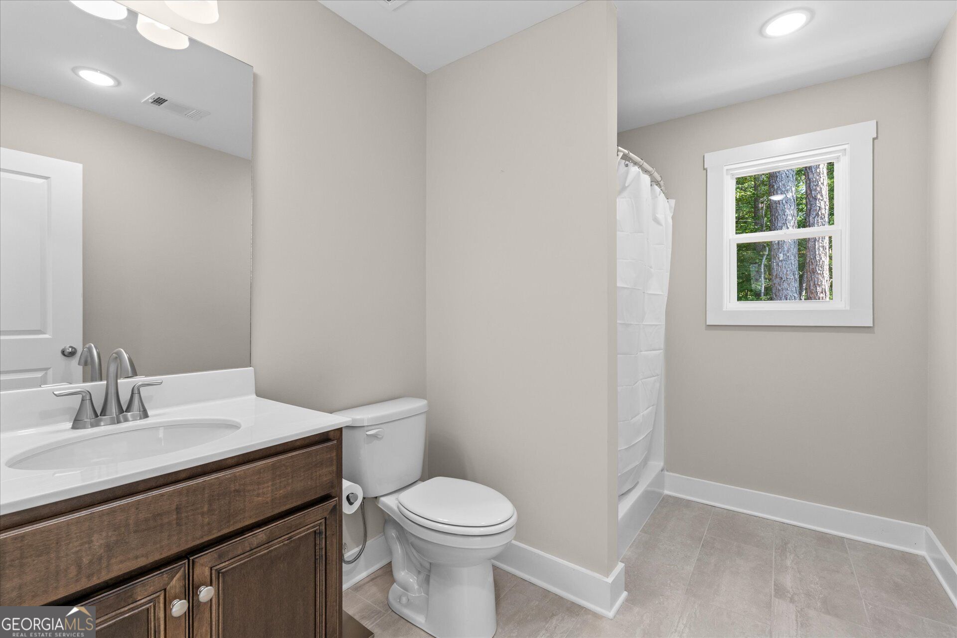 2406 Battle Drive Property Photo 33