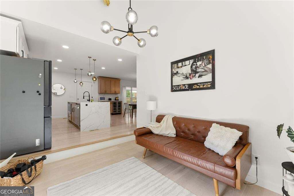 3040 Roxburgh Drive Property Photo 22