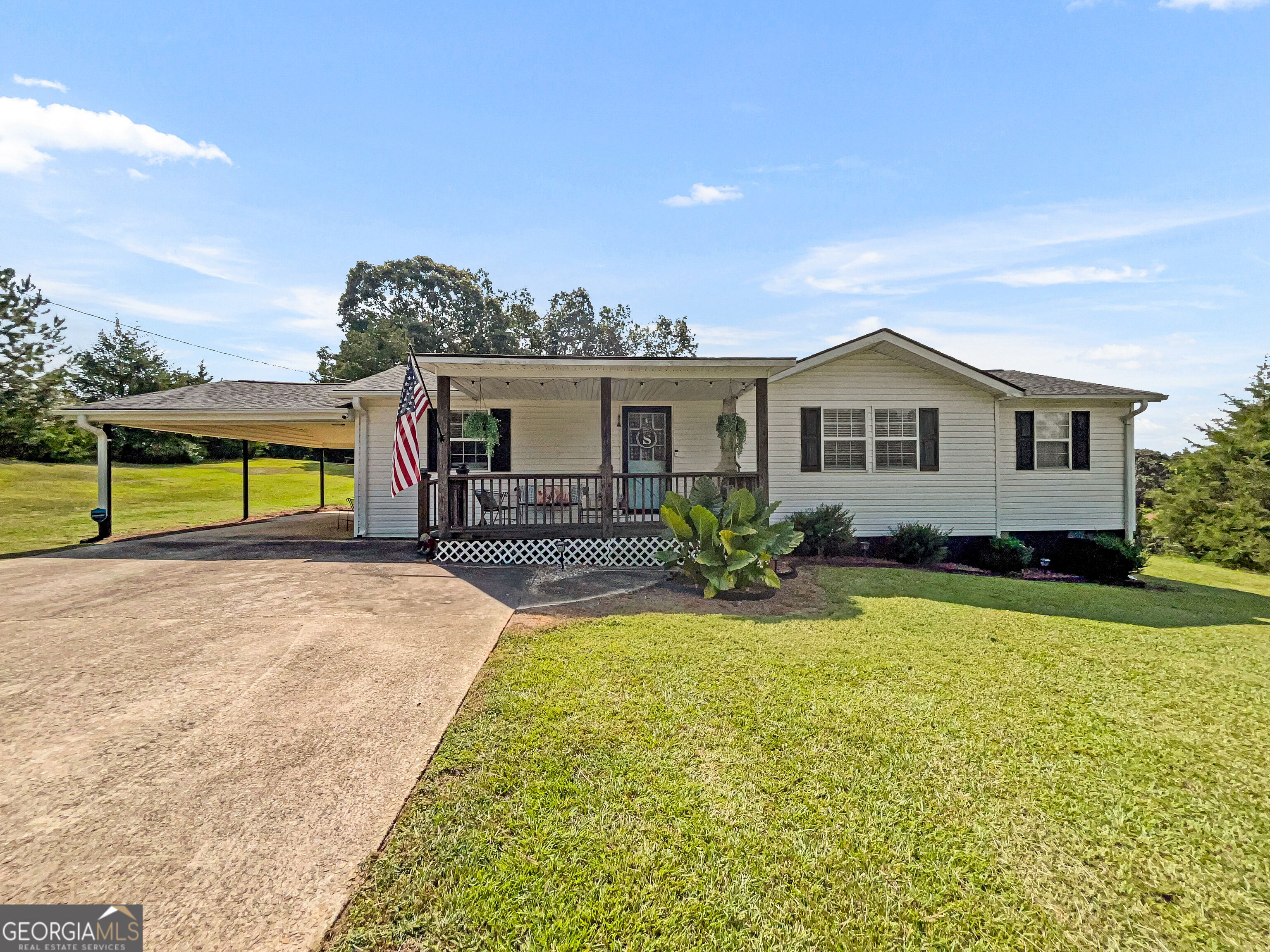 680 Hunters Creek Road Property Photo 1