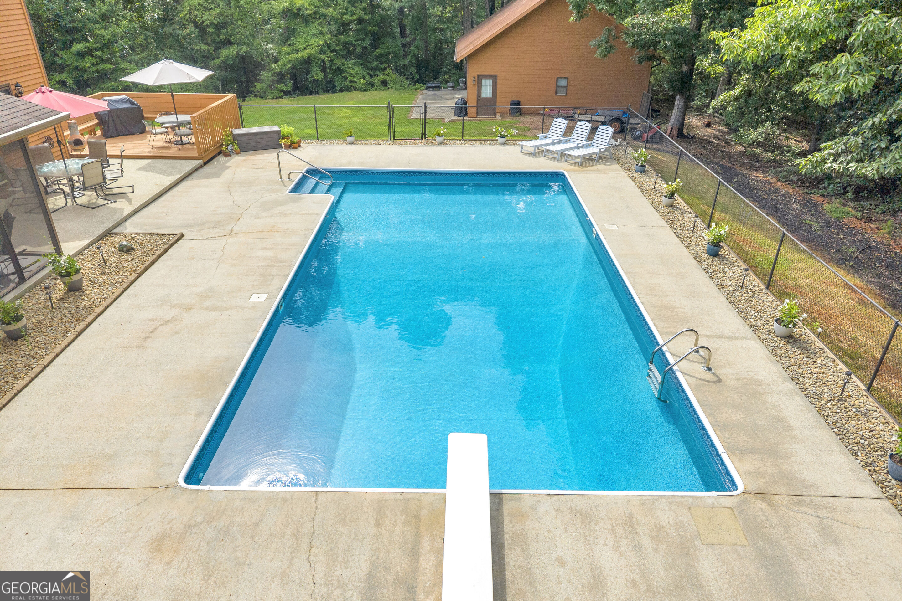 113 Cherokee Hills Lane Property Photo 3