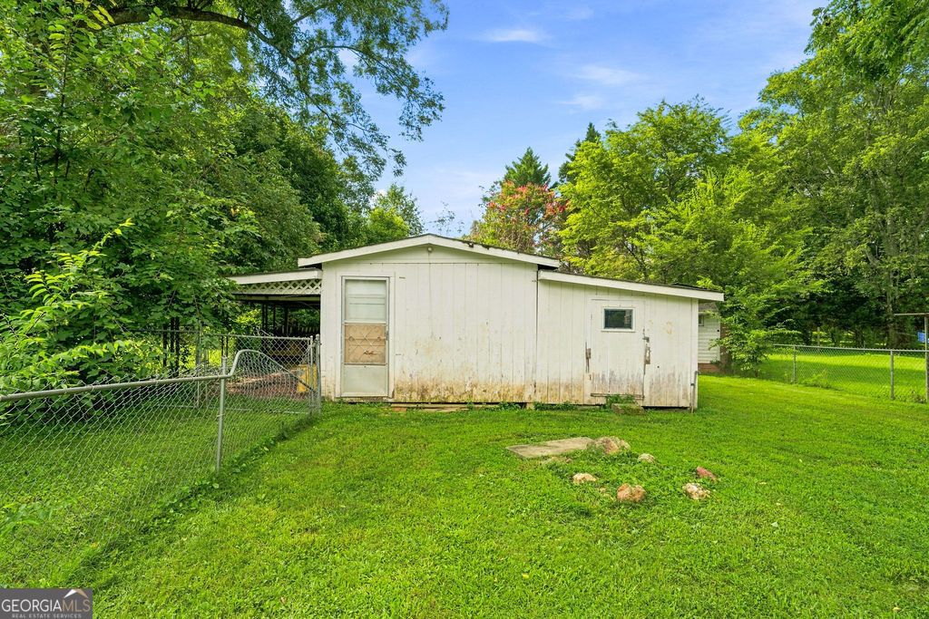 129 Cobb Street Property Photo 17