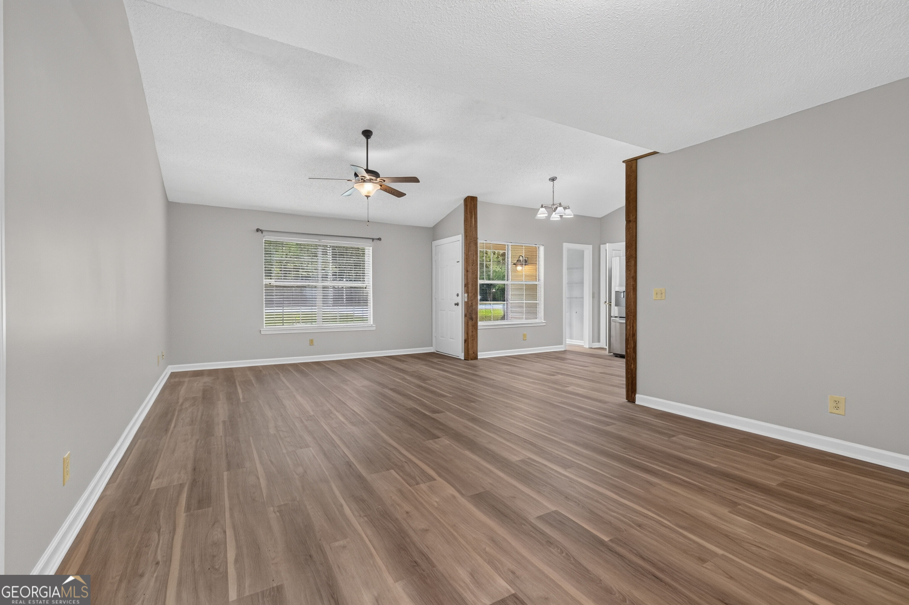 5365 Mccall Road Property Photo 5
