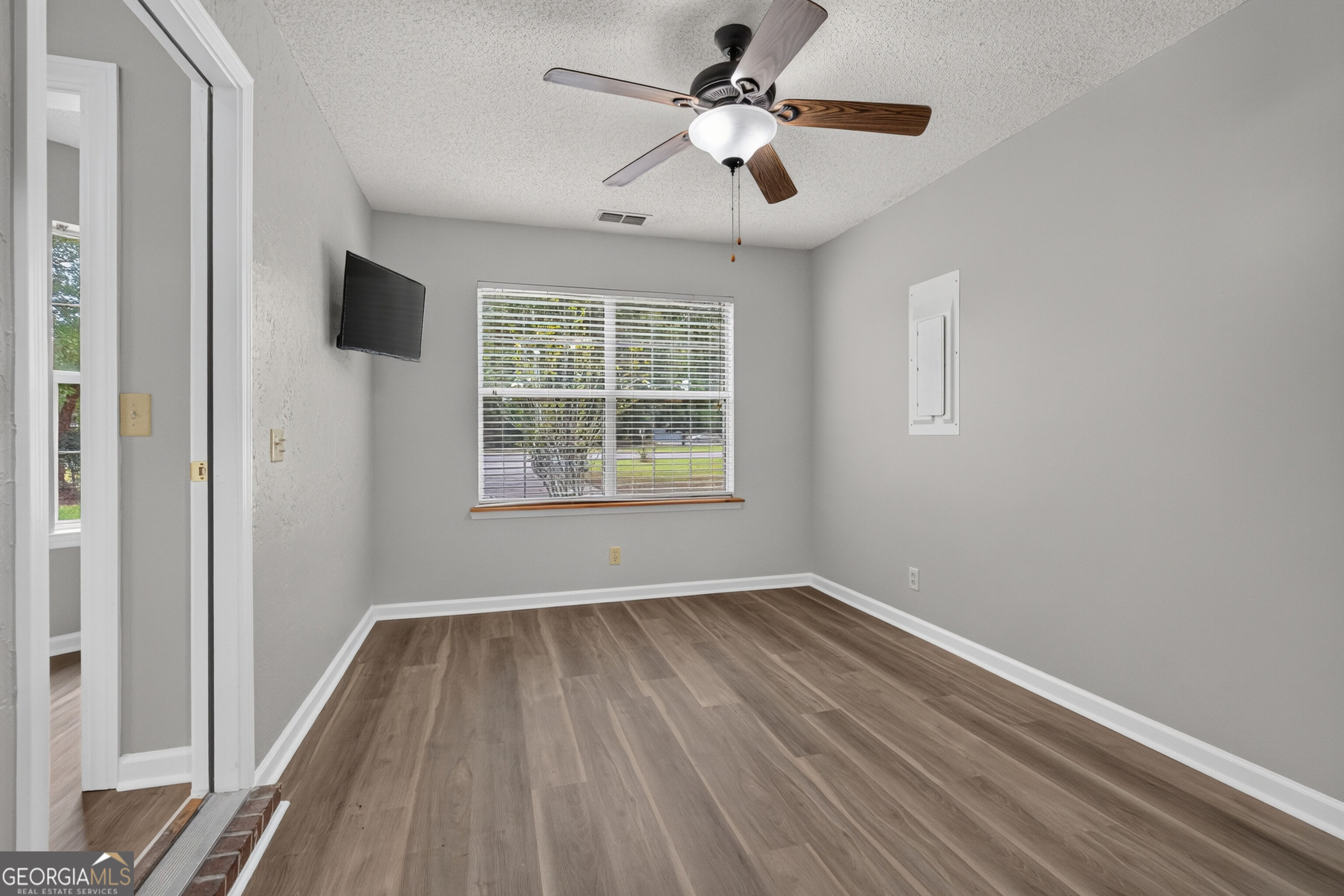 5365 Mccall Road Property Photo 11