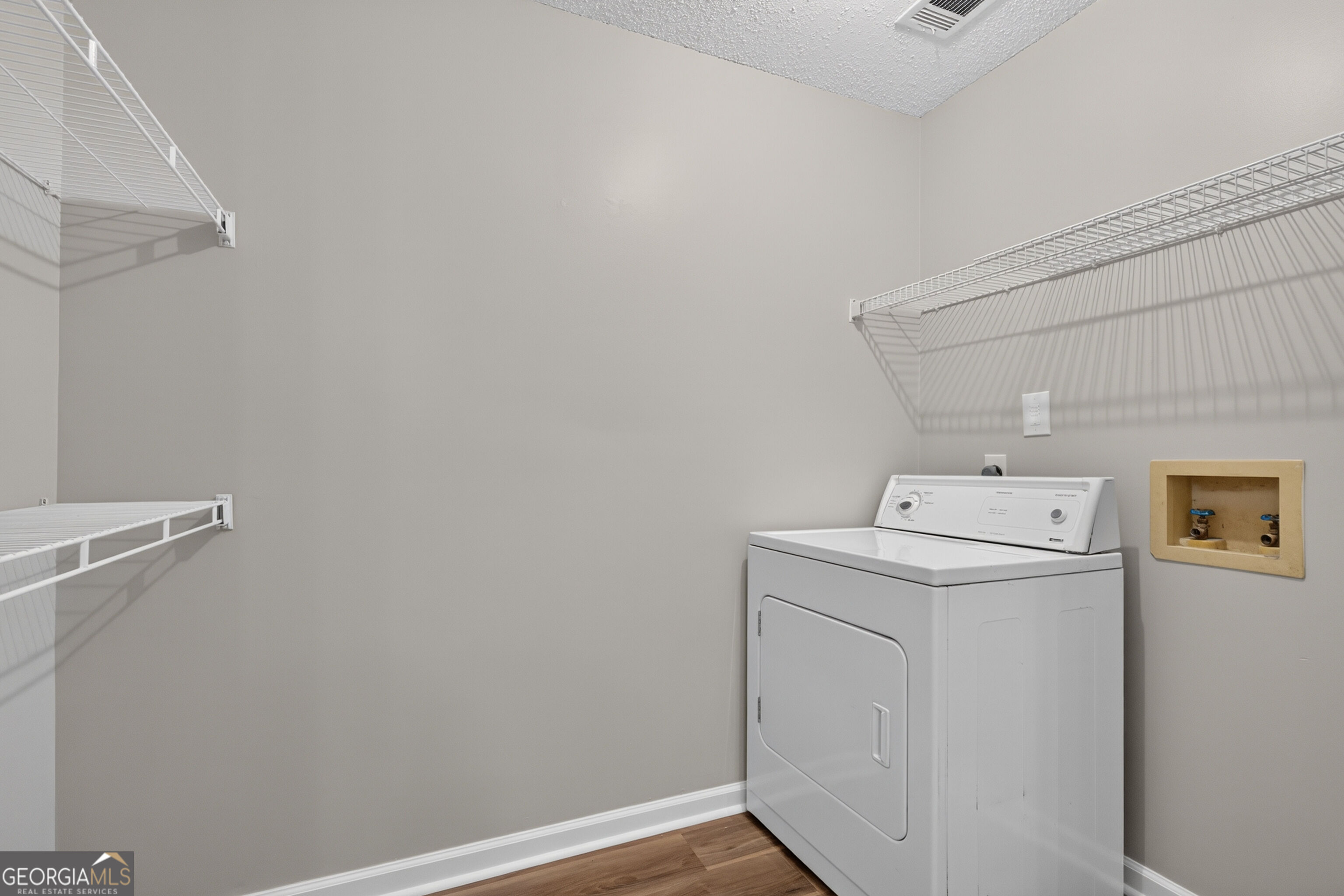 5365 Mccall Road Property Photo 16
