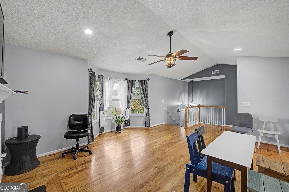 30 Indian Hills Drive Property Photo 6