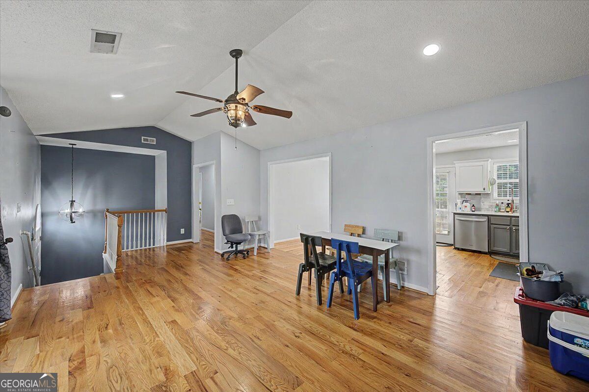 30 Indian Hills Drive Property Photo 7