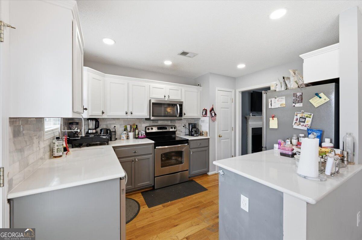 30 Indian Hills Drive Property Photo 10