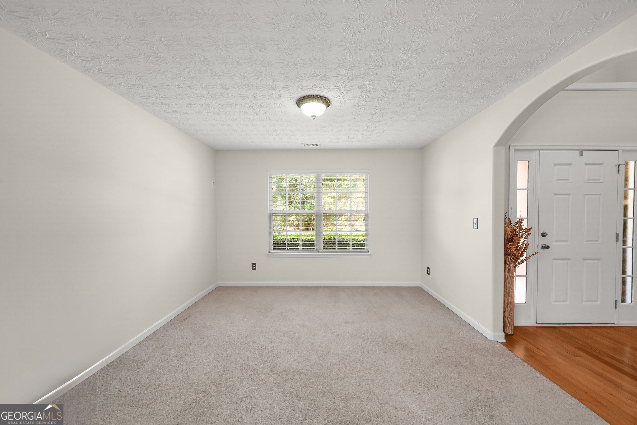 3415 Ashford Loop Property Photo 5