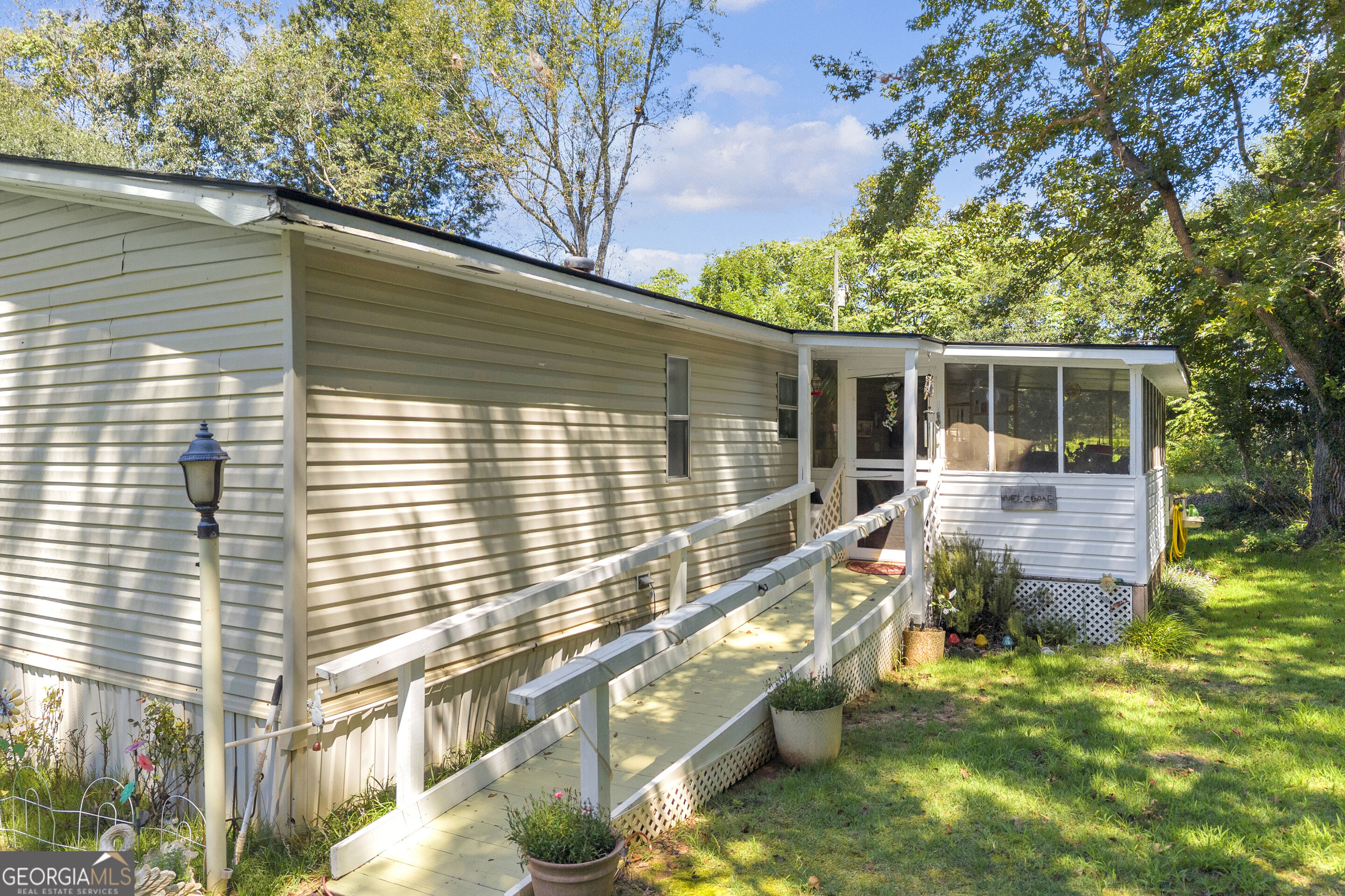 1664 Akin Road Property Photo 2