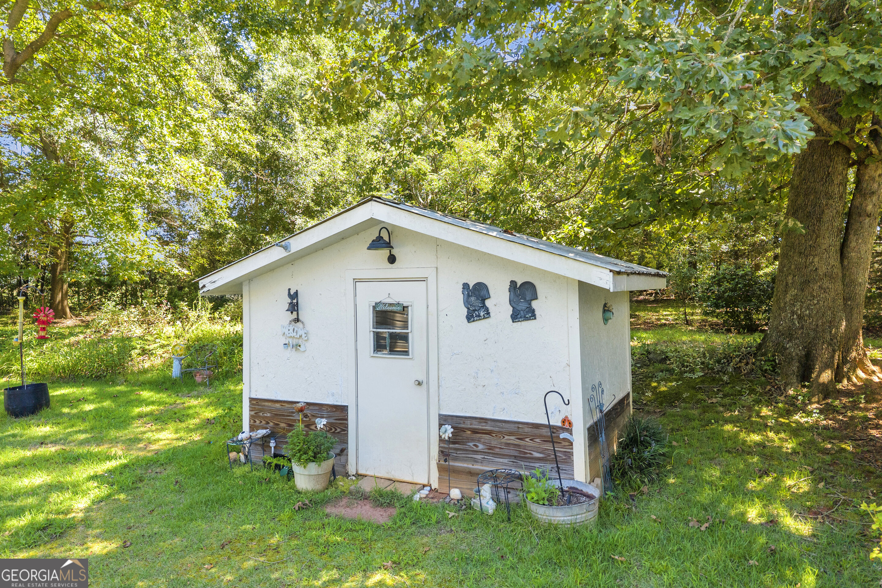 1664 Akin Road Property Photo 4