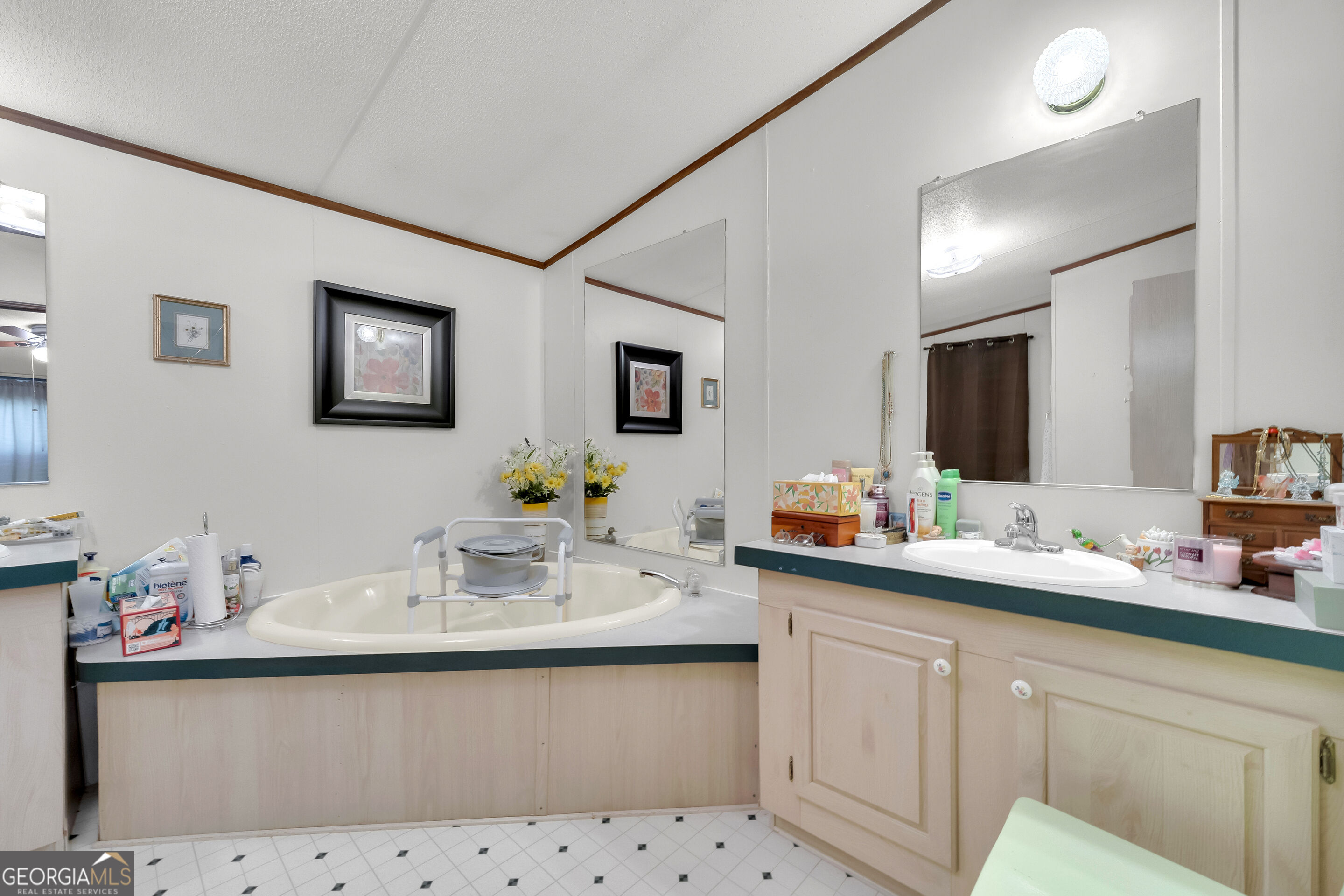1664 Akin Road Property Photo 24