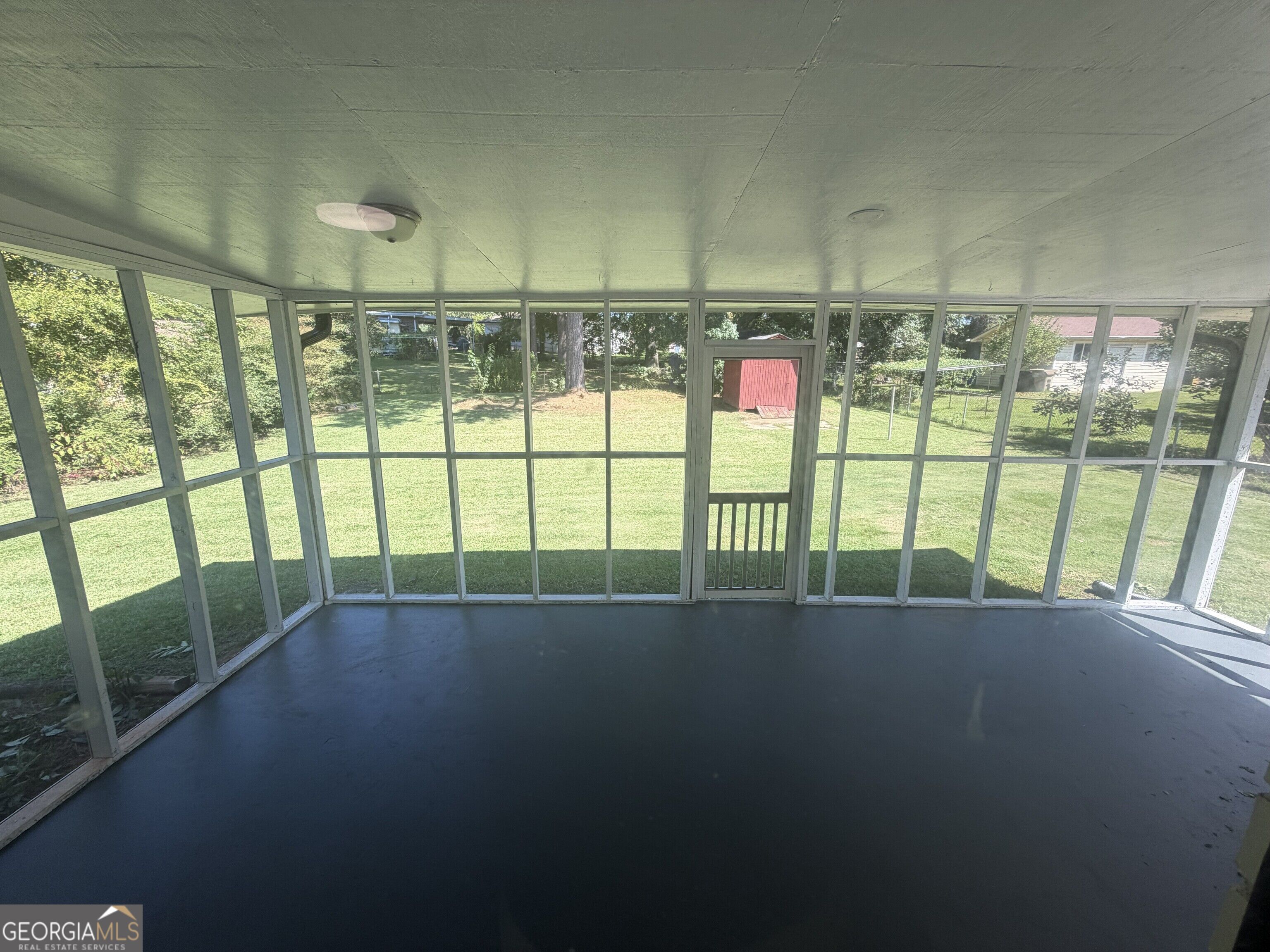 996 School Lane Property Photo 22