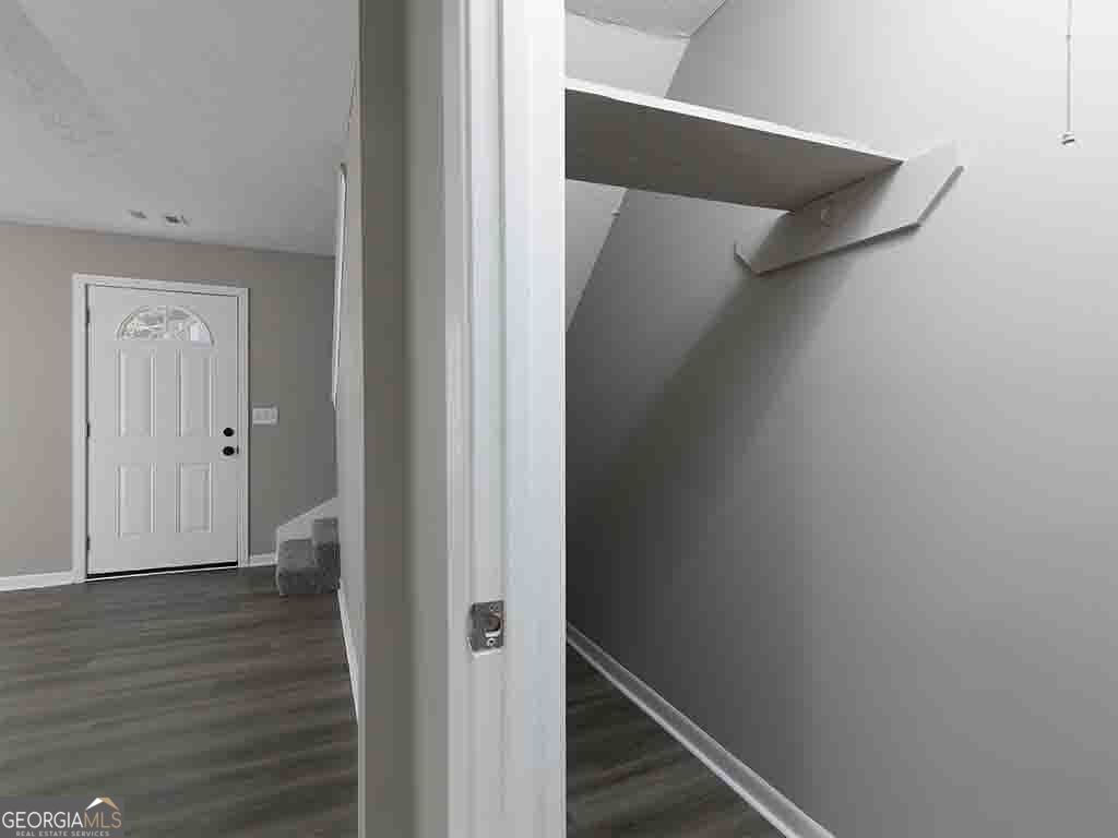 4040 Laurie Jo Drive Property Photo 13
