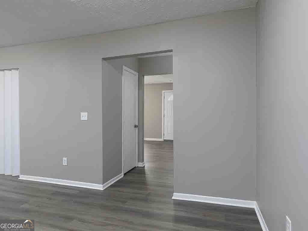 4040 Laurie Jo Drive Property Photo 16