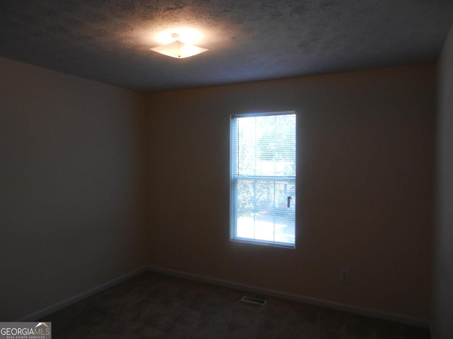 2506 Kris Crossing Property Photo 9