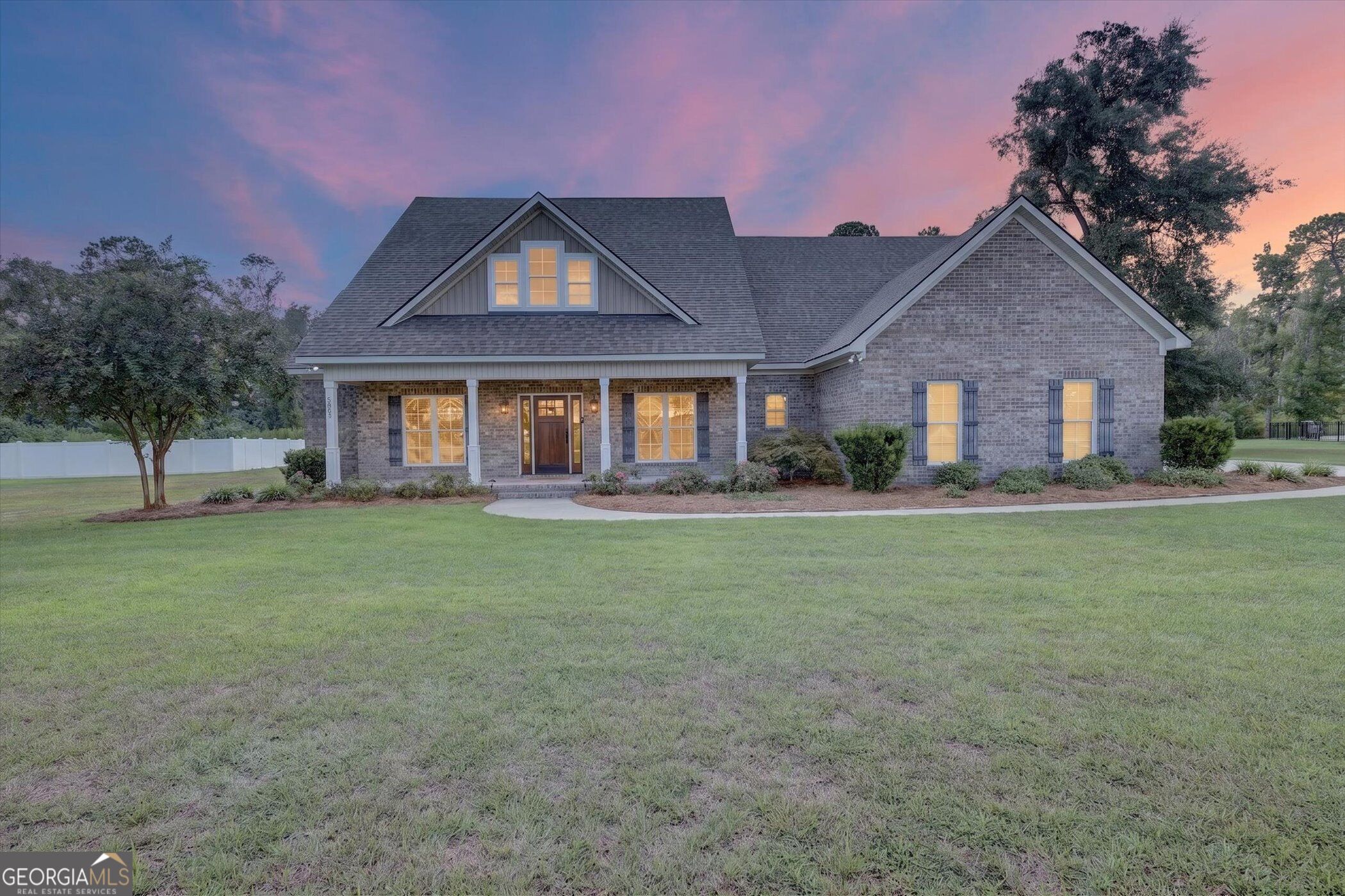 2055 Pippin Place Property Photo 1