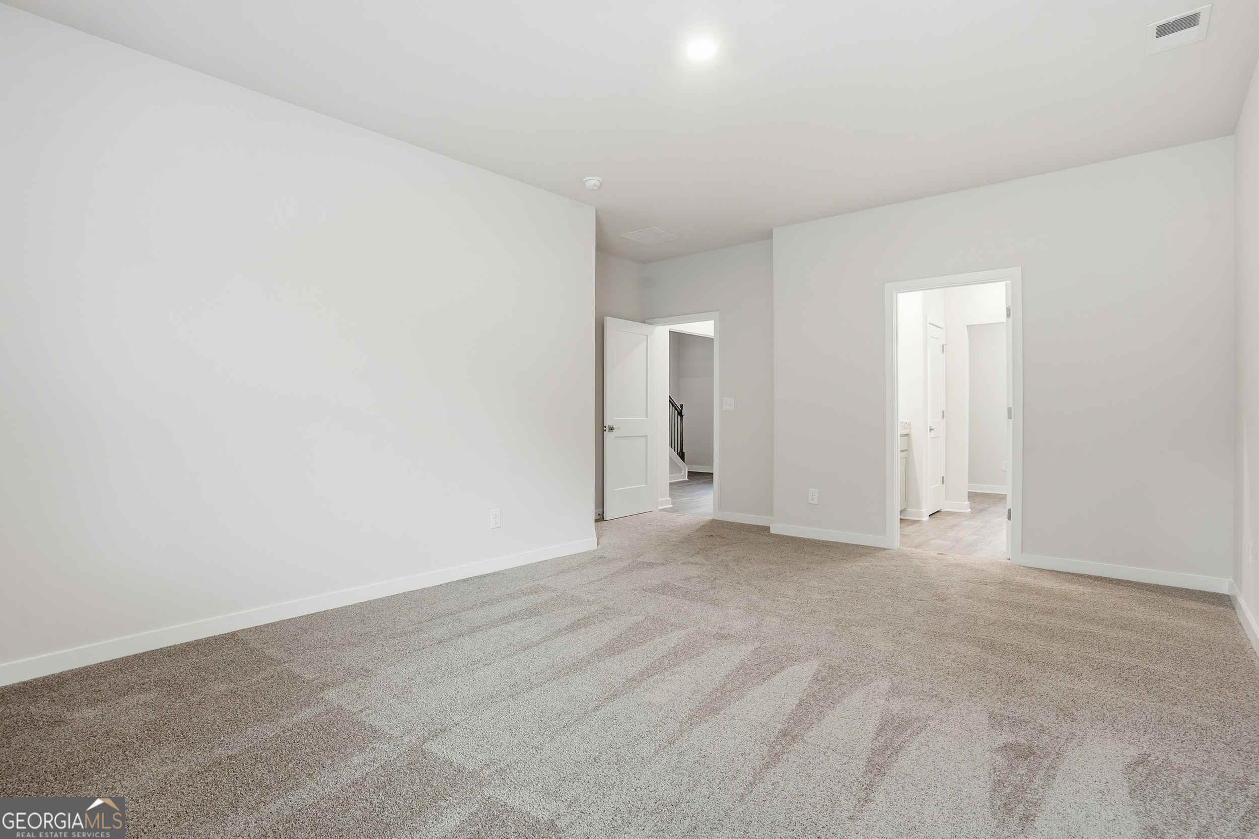 368 Jarrett Street Property Photo 11