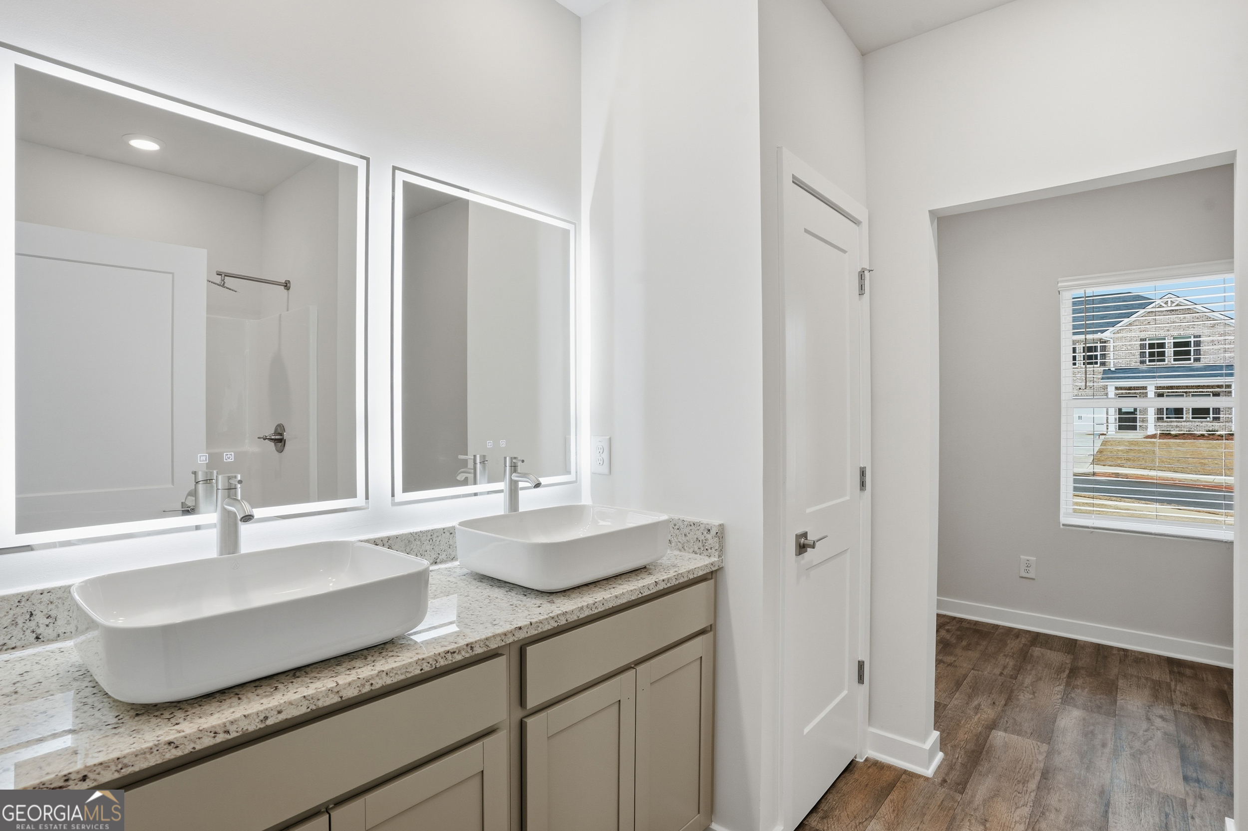 368 Jarrett Street Property Photo 12