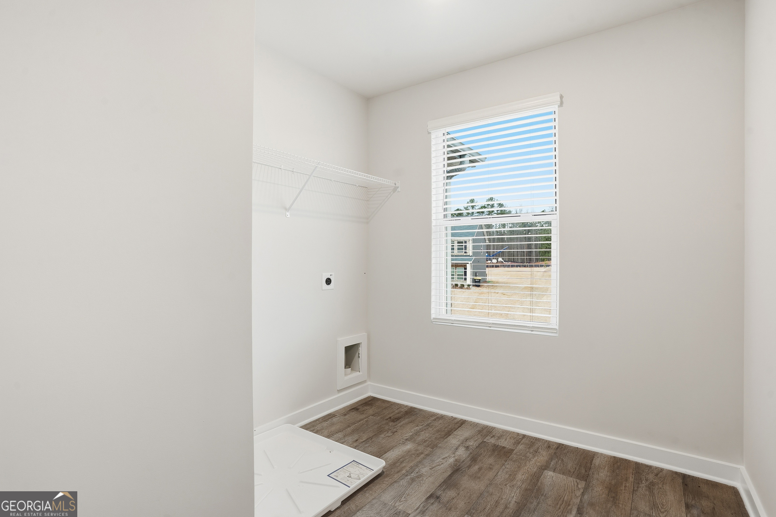 368 Jarrett Street Property Photo 14