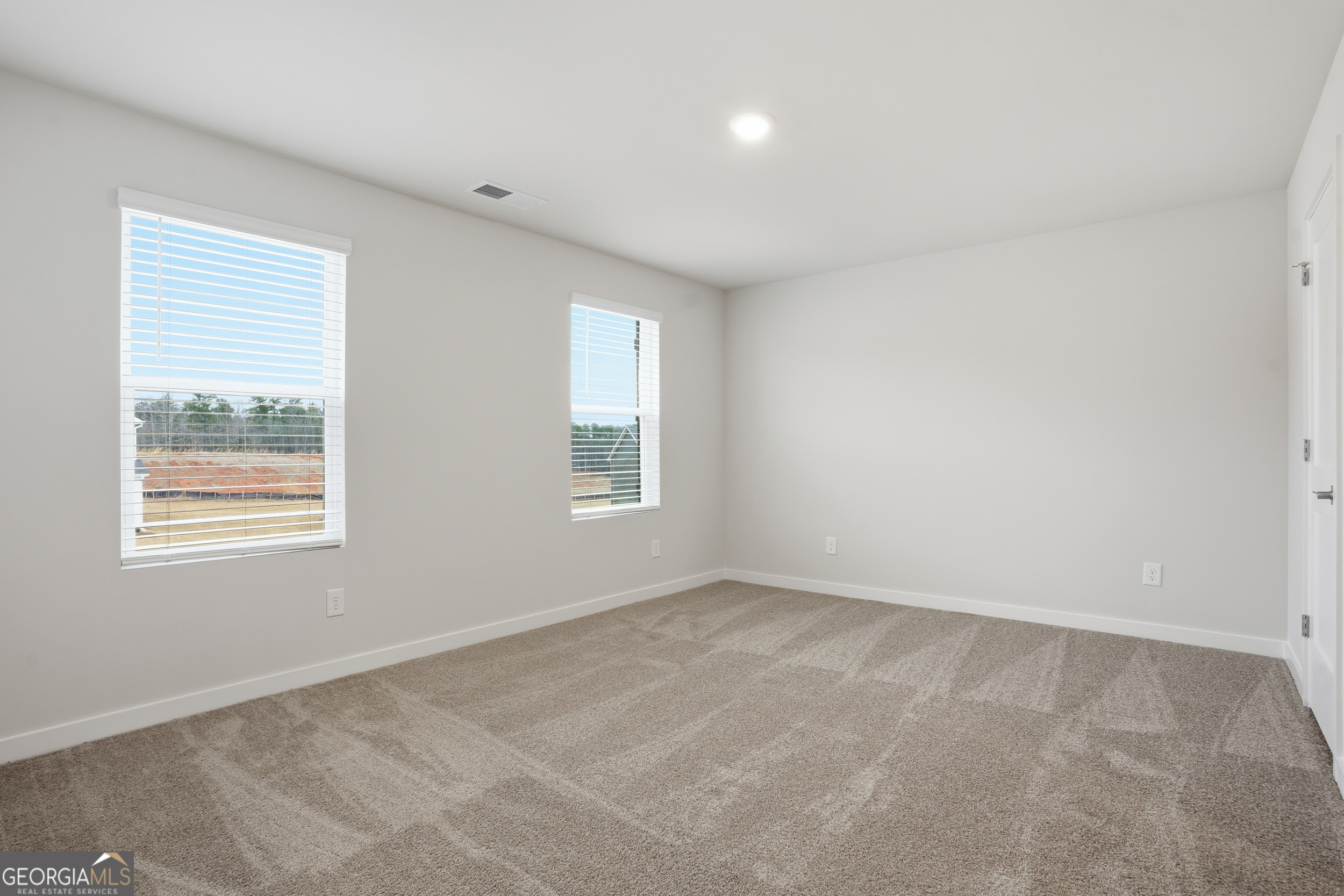 368 Jarrett Street Property Photo 15